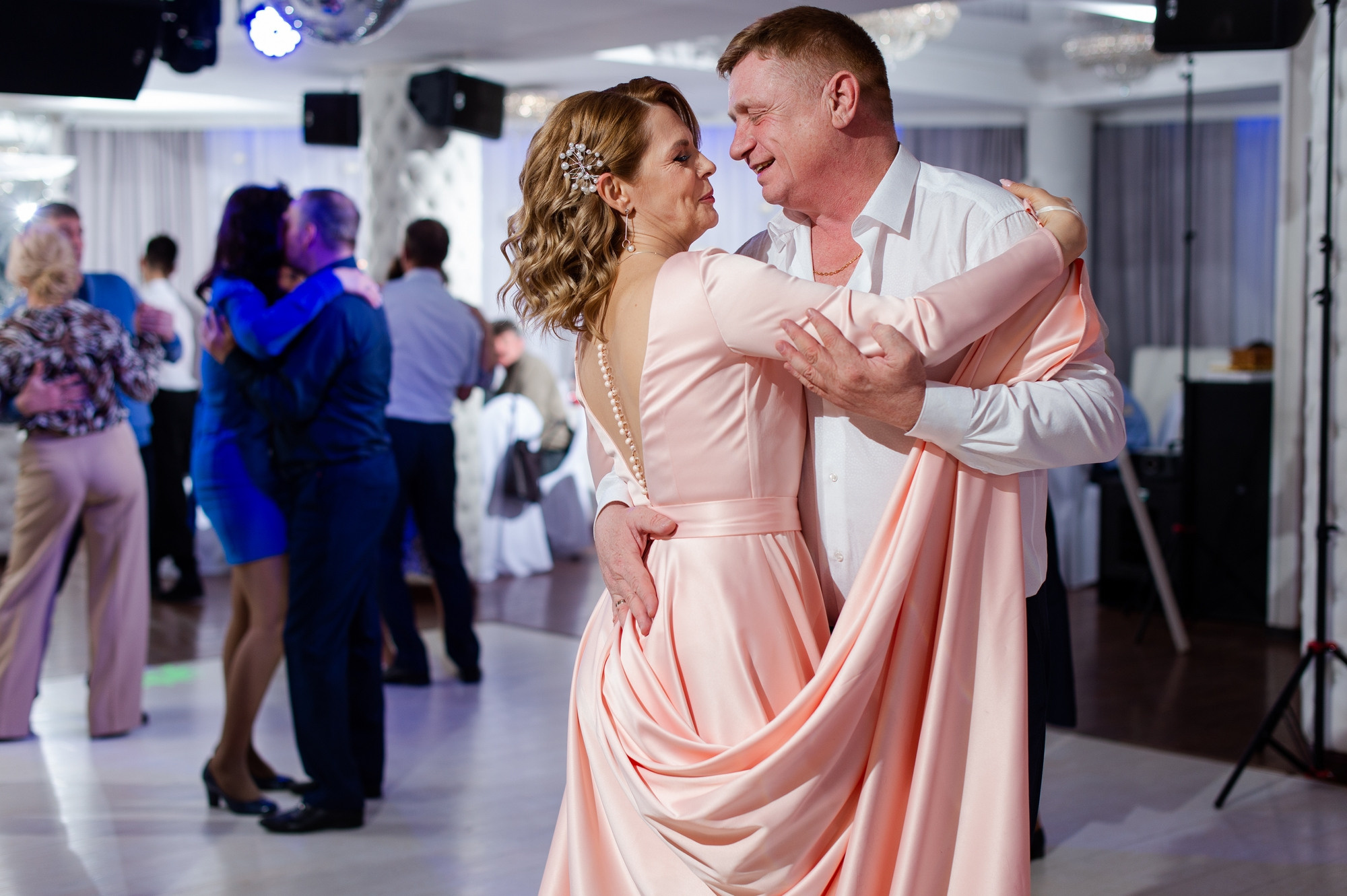 Свадебный и семейный фотограф в Омске Мормулев Михаил. Свадебный и семейный фотограф в Омске Мормулев Михаил