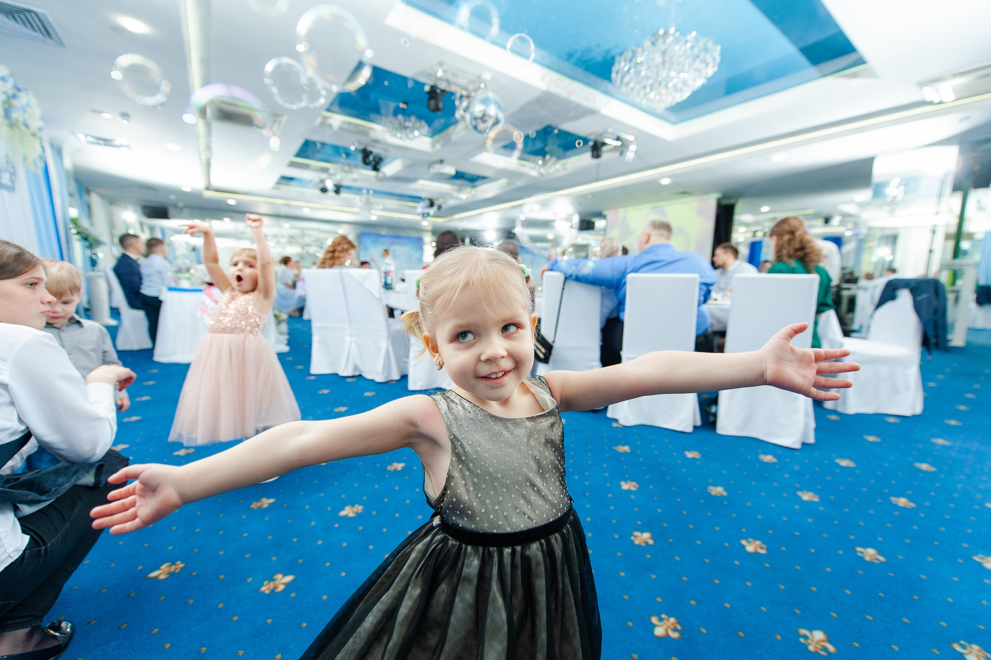 Свадебный и семейный фотограф в Омске Мормулев Михаил. Свадебный и семейный фотограф в Омске Мормулев Михаил