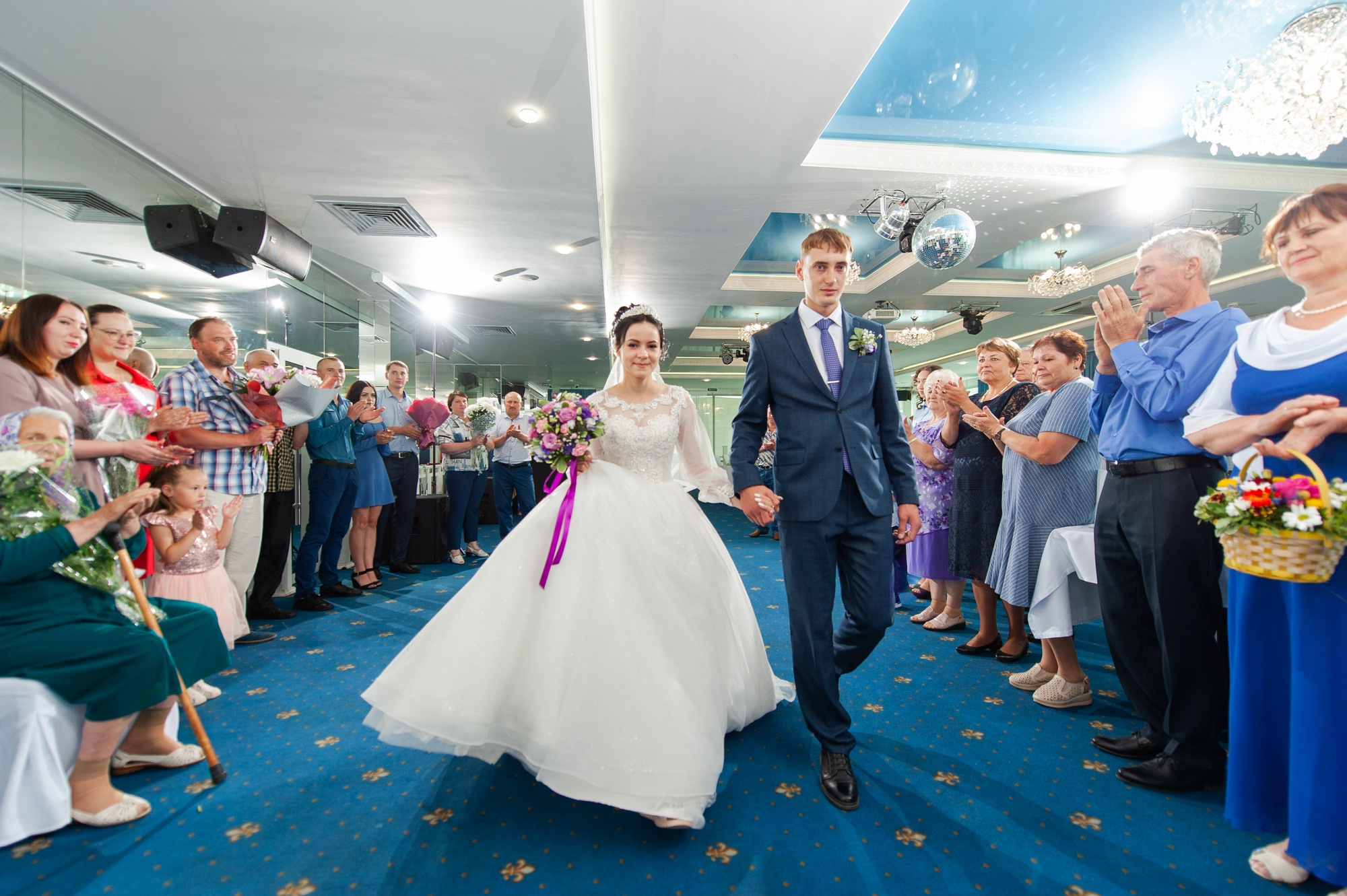 Свадебный и семейный фотограф в Омске Мормулев Михаил. Свадебный и семейный фотограф в Омске Мормулев Михаил