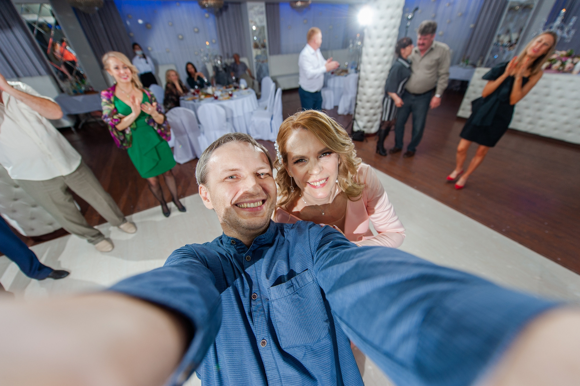 Свадебный и семейный фотограф в Омске Мормулев Михаил. Свадебный и семейный фотограф в Омске Мормулев Михаил