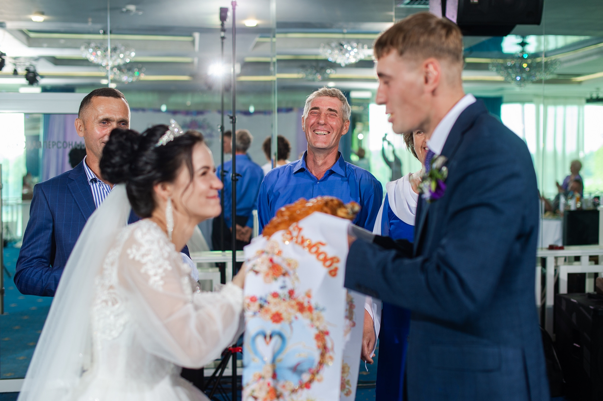 Свадебный и семейный фотограф в Омске Мормулев Михаил. Свадебный и семейный фотограф в Омске Мормулев Михаил