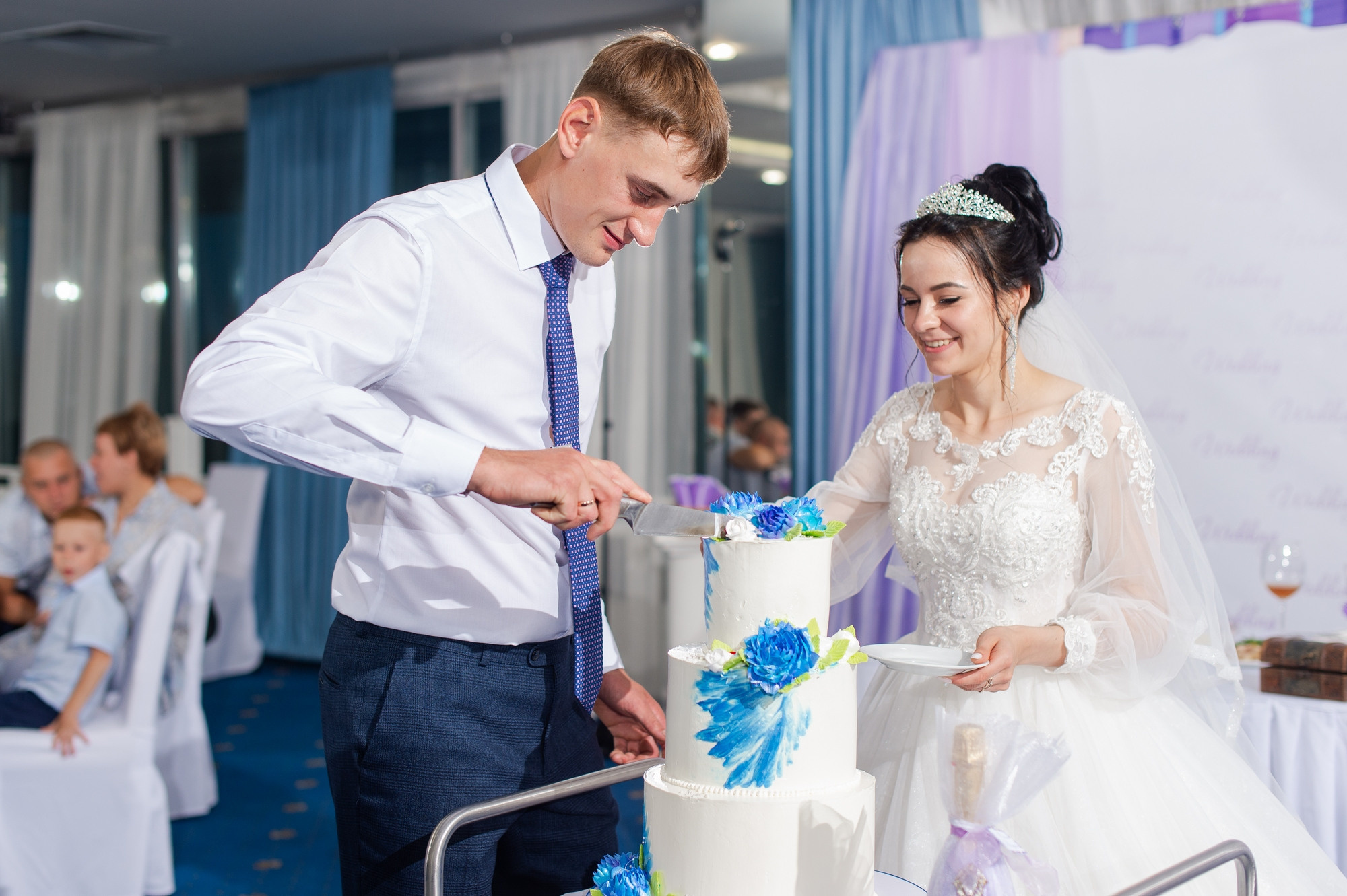 Свадебный и семейный фотограф в Омске Мормулев Михаил. Свадебный и семейный фотограф в Омске Мормулев Михаил