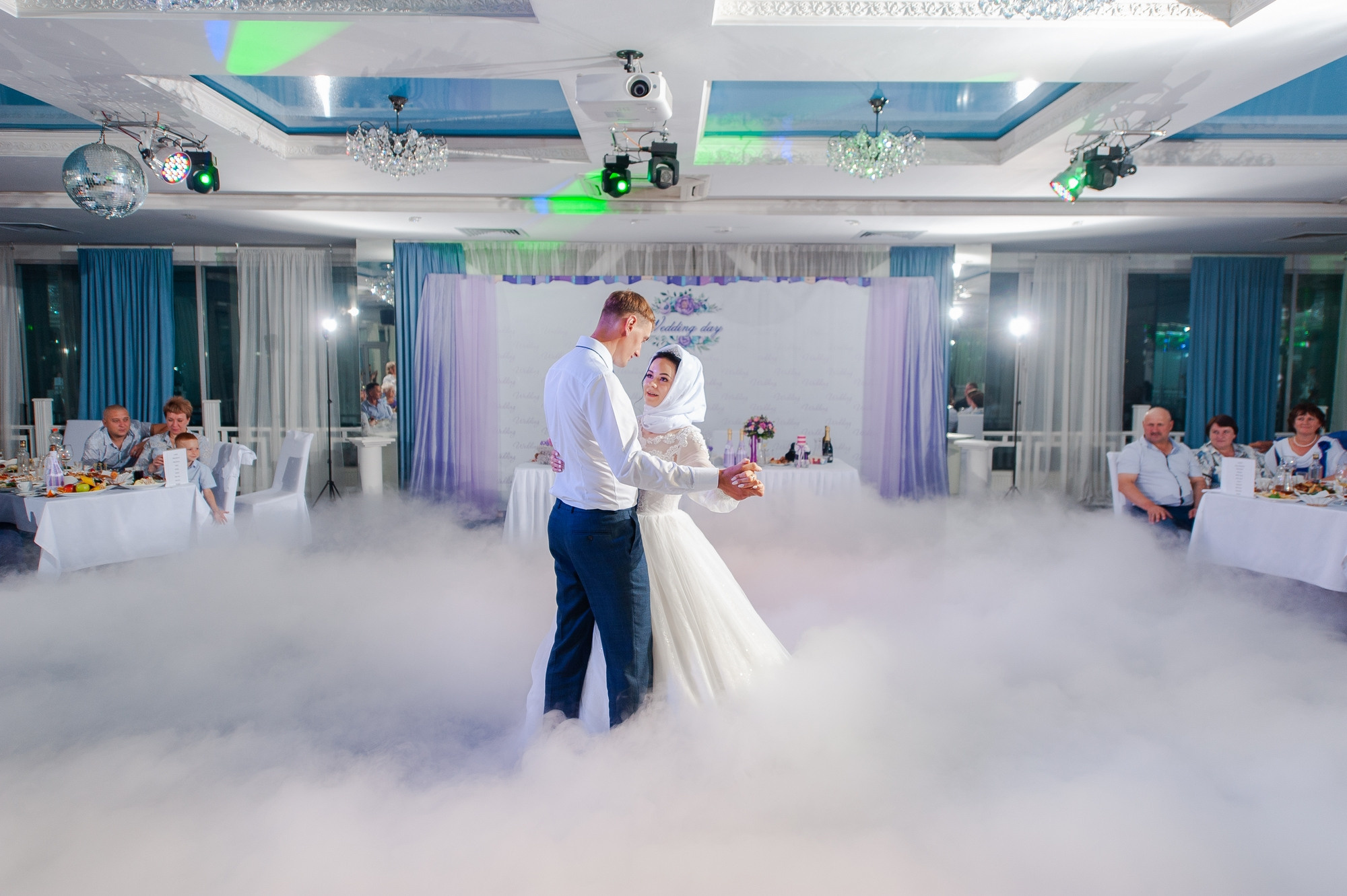 Свадебный и семейный фотограф в Омске Мормулев Михаил. Свадебный и семейный фотограф в Омске Мормулев Михаил