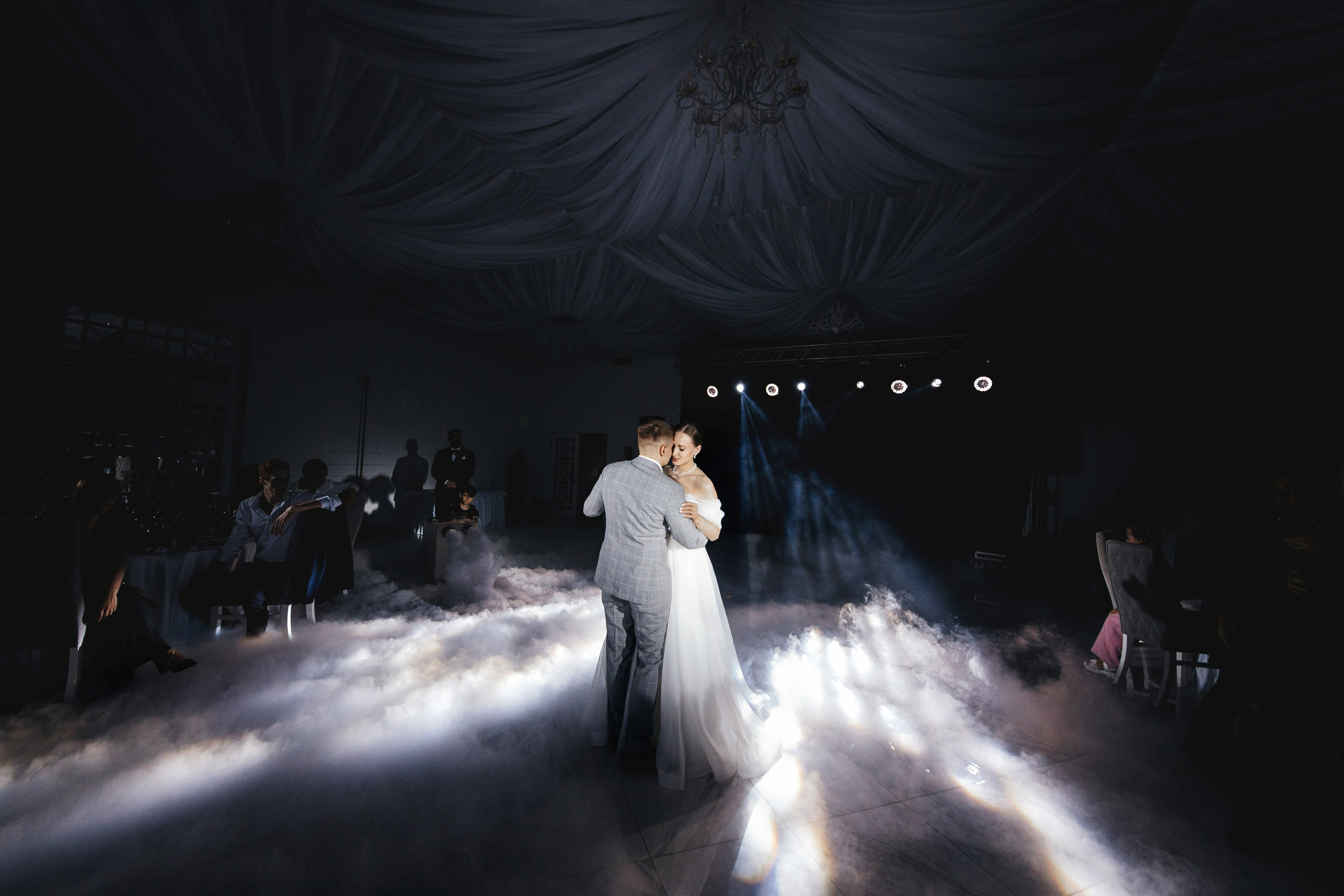 Vladislav & Julia. Свадебный организатор в Ростове-на-Дону Яснов Роман