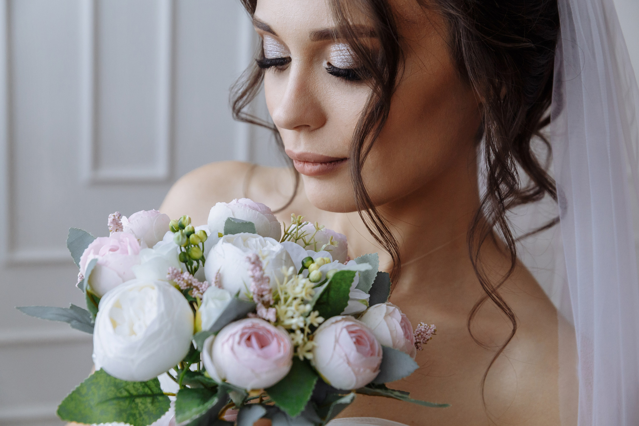 Павел, Мария — фотографии в студии и парке. Событийный фотограф Максим Бескоровайновнов