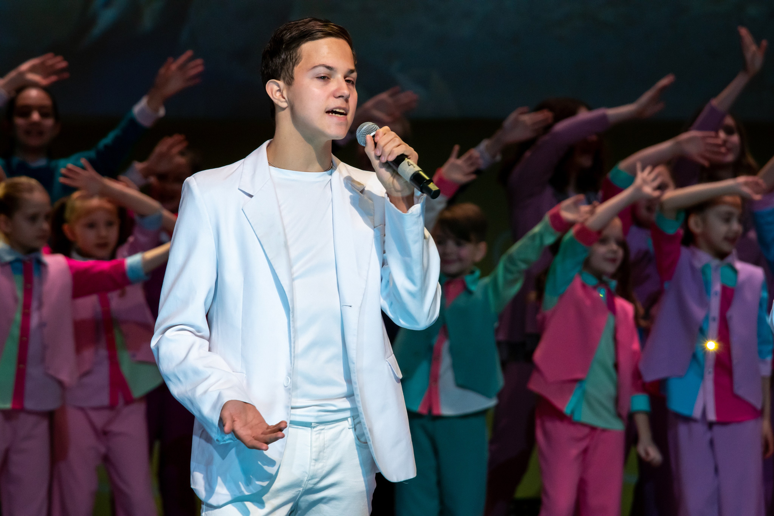 Съёмка концерта для Домисольки, большой концертный зал Космос. «Студия DRONAVT`s» — видеосъёмка и фотография г. Москва