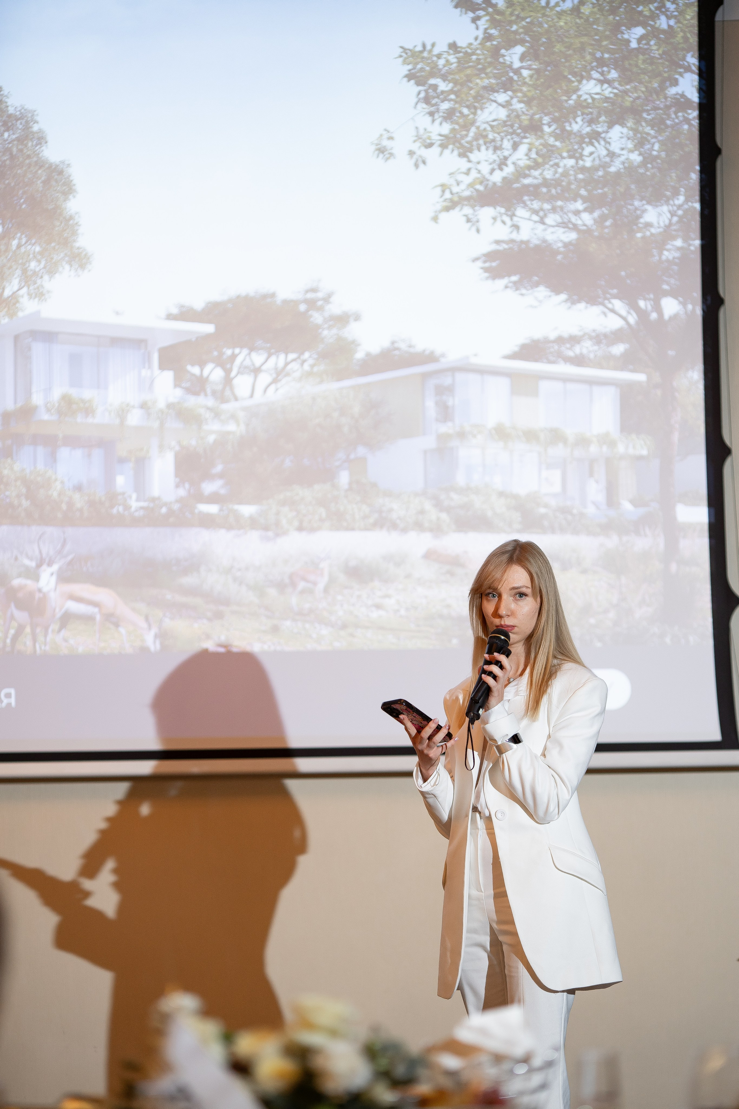 Бизнес обед. Недвижимость в Дубае. Свадебный Фотограф Илья Чепайкин. Калининград