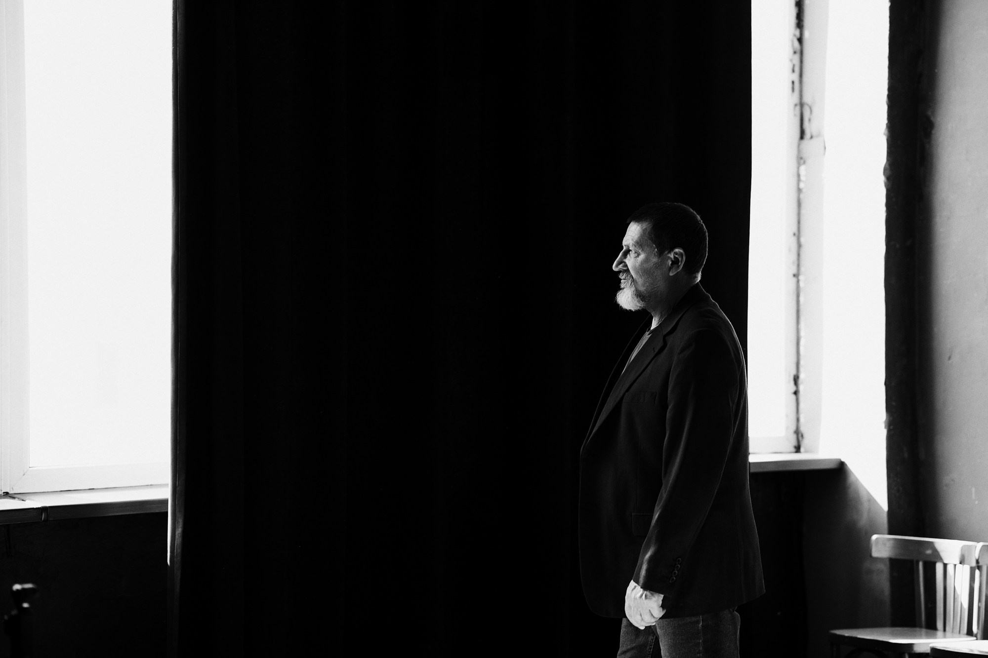 Фотосессия для папы в подарок: Мужской портрет в студии Тюмень. Портретный фотограф Тюмень Дарья Мустафина