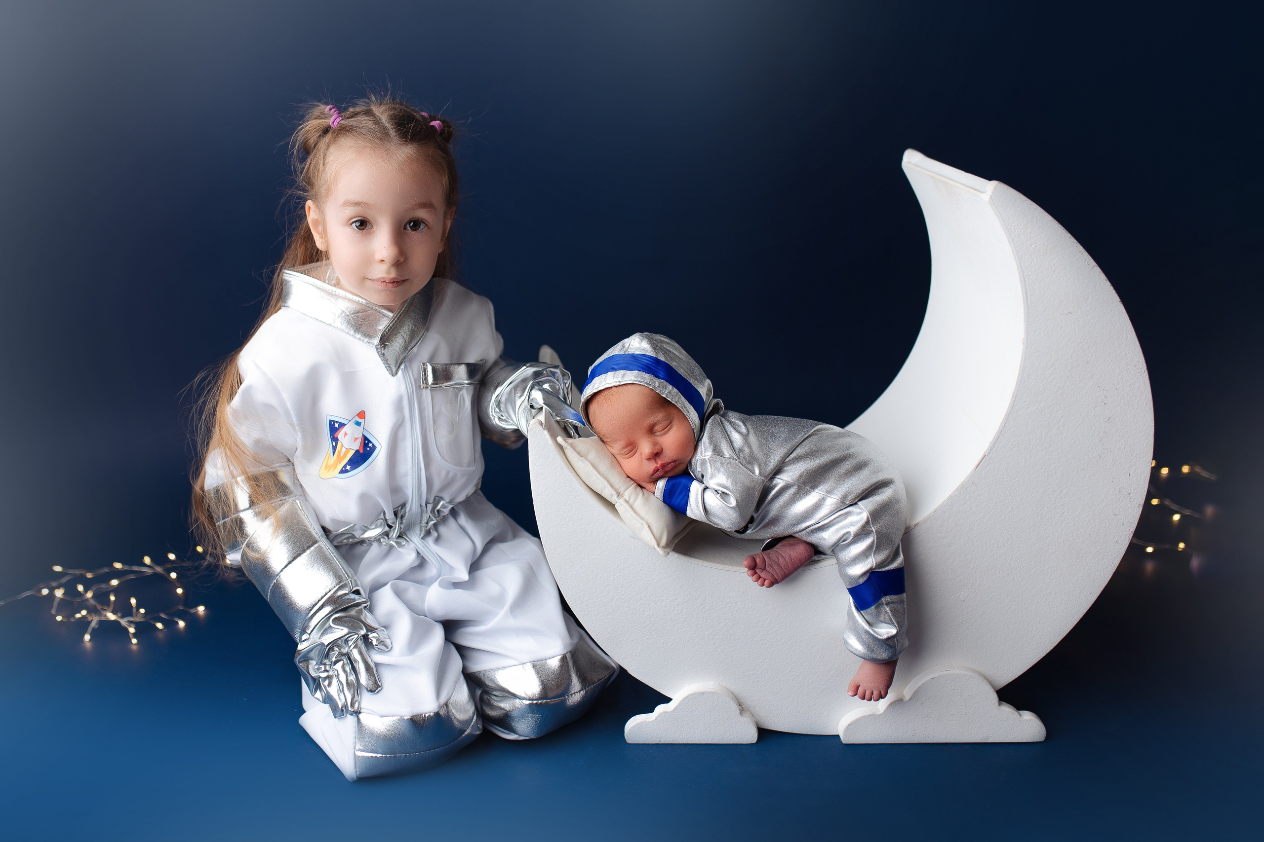 Новорожденные. Фотограф беременности, новорожденных Москва. годики под ключ