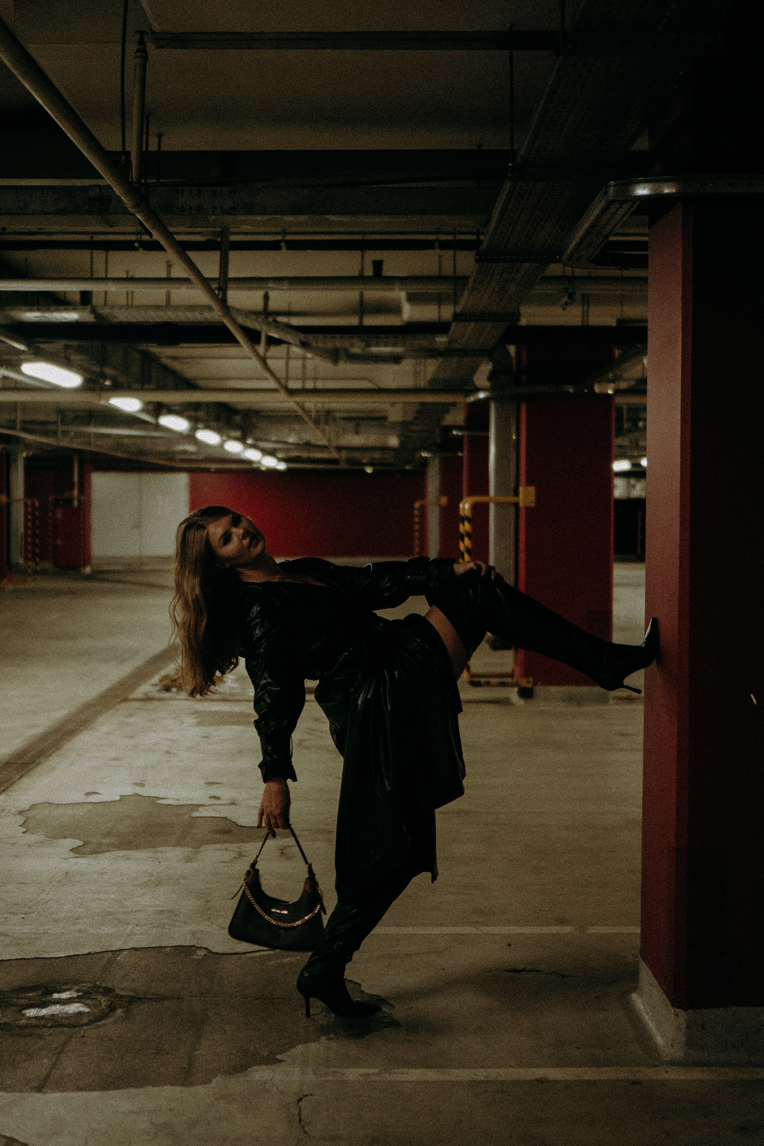 НА ПАРКОВКЕ. Профессиональный фотограф, Санкт-Петербург — Виктория Богомолова