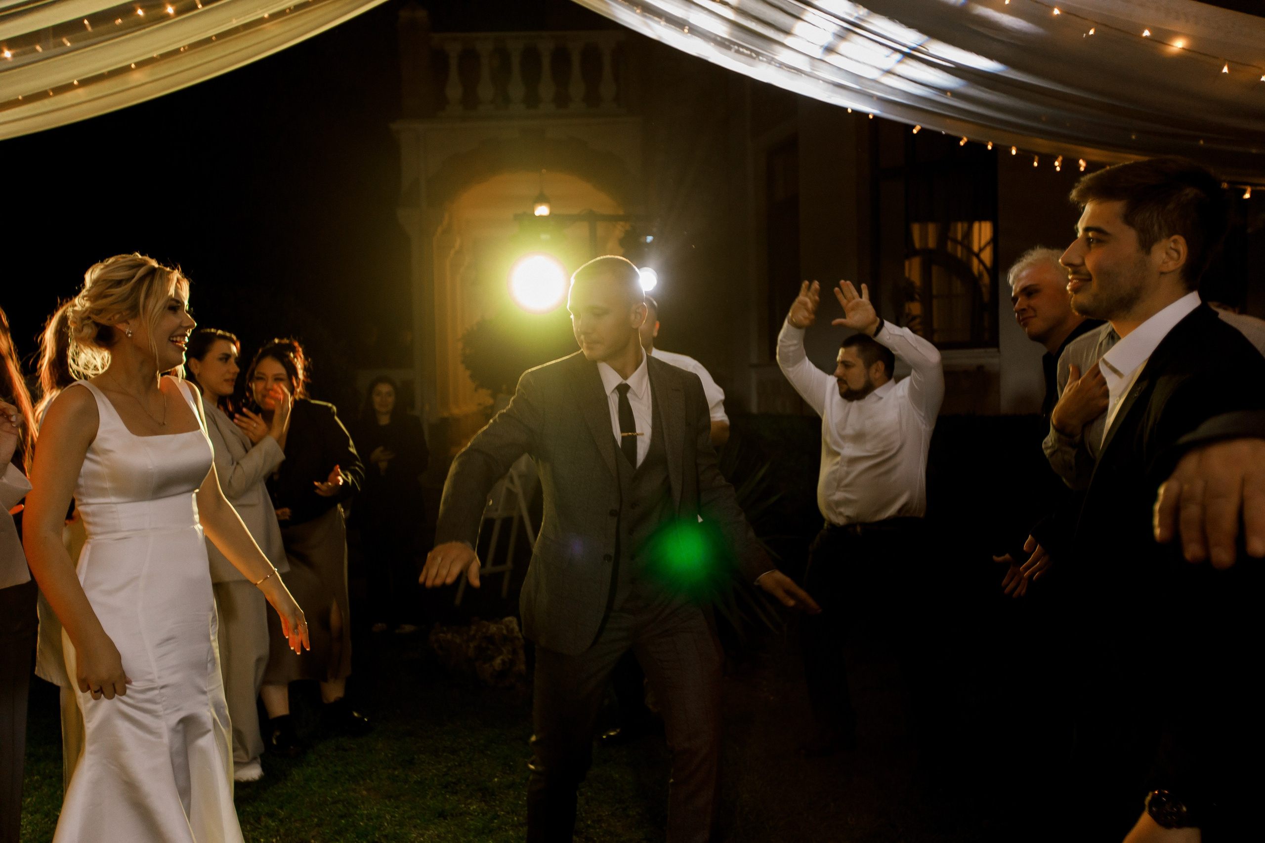 Денис и Алина. Белый замок. Фотограф Анна Лейман. Севастополь