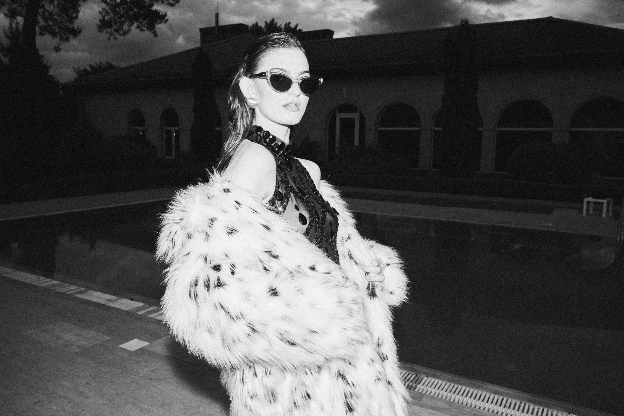 STREET. Salien Adare