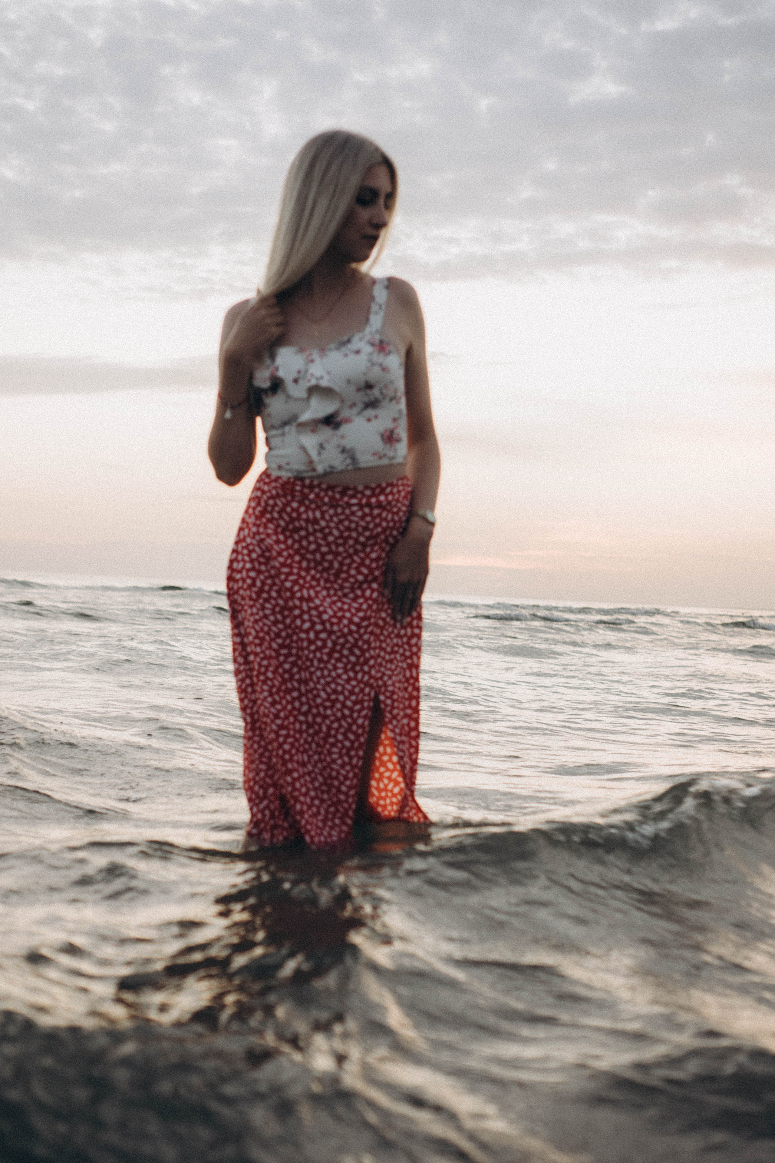 Июльский вечер на берегу черного моря. Профессиональный фотограф, Санкт-Петербург — Виктория Богомолова