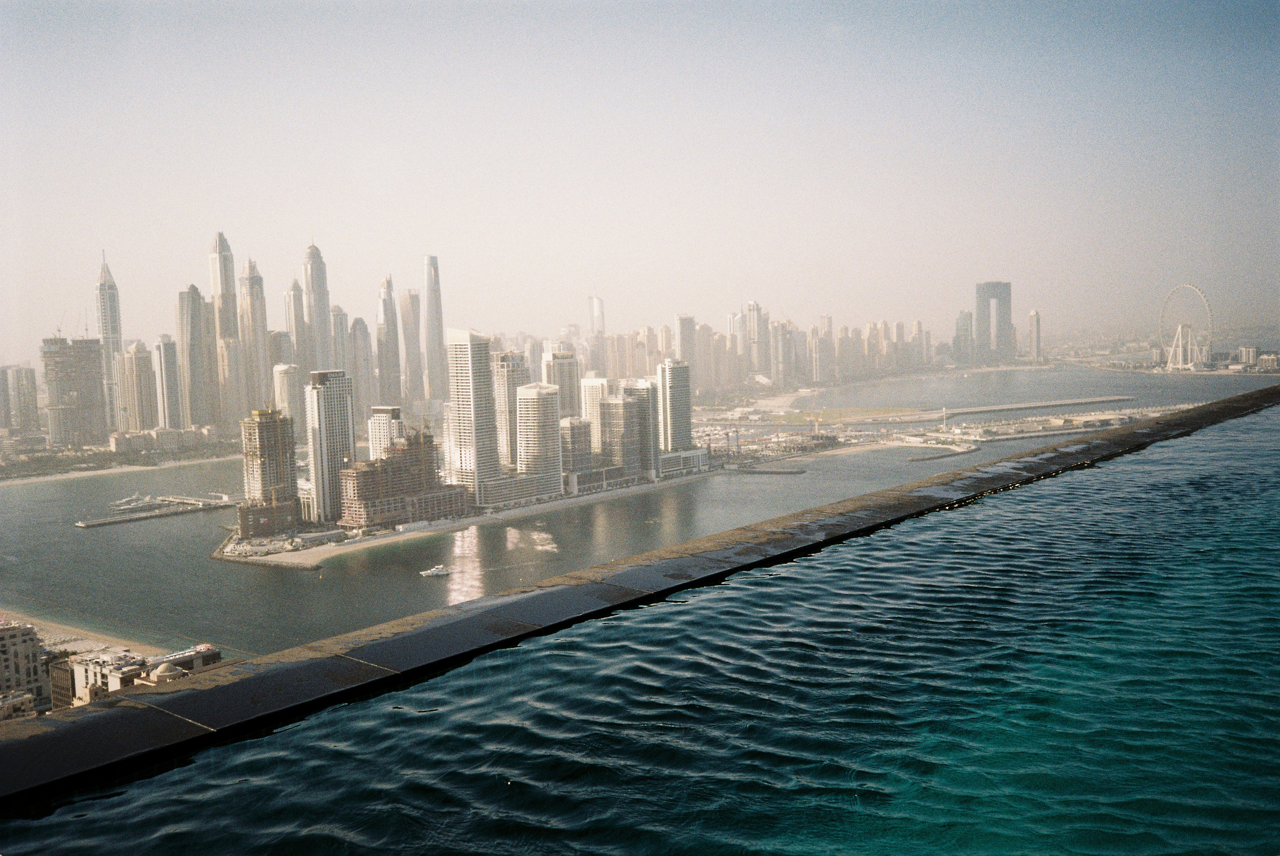 Пленка. Свадебный, репортажный и семейный фотограф в Москве Арина Зак