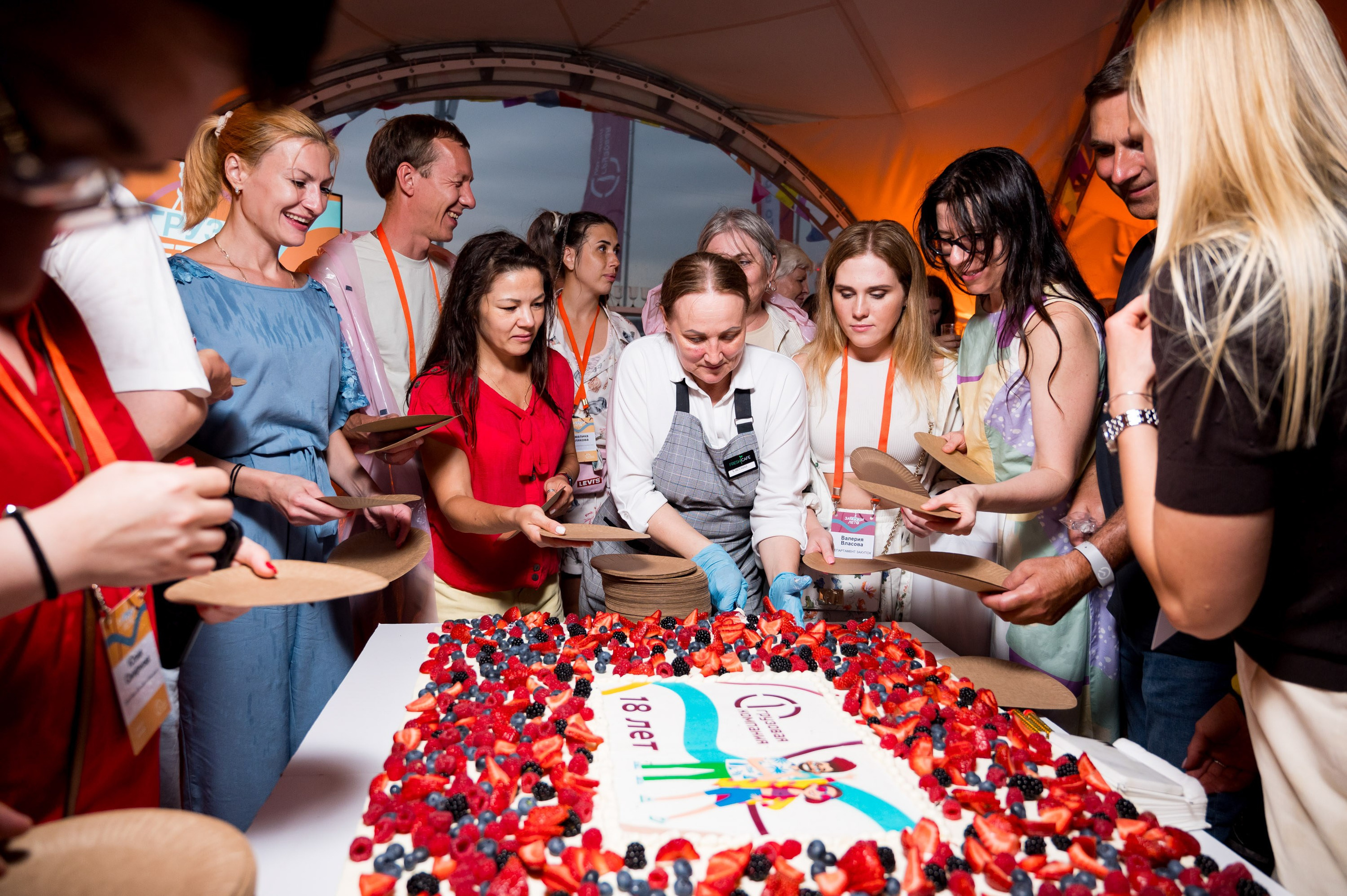 Летний корпоратив-тимбилдинг Первой Грузовой Компании. Репортажный фотограф и видеограф Слава Думчев. Тимбилдинги, отчетники, корпоративы