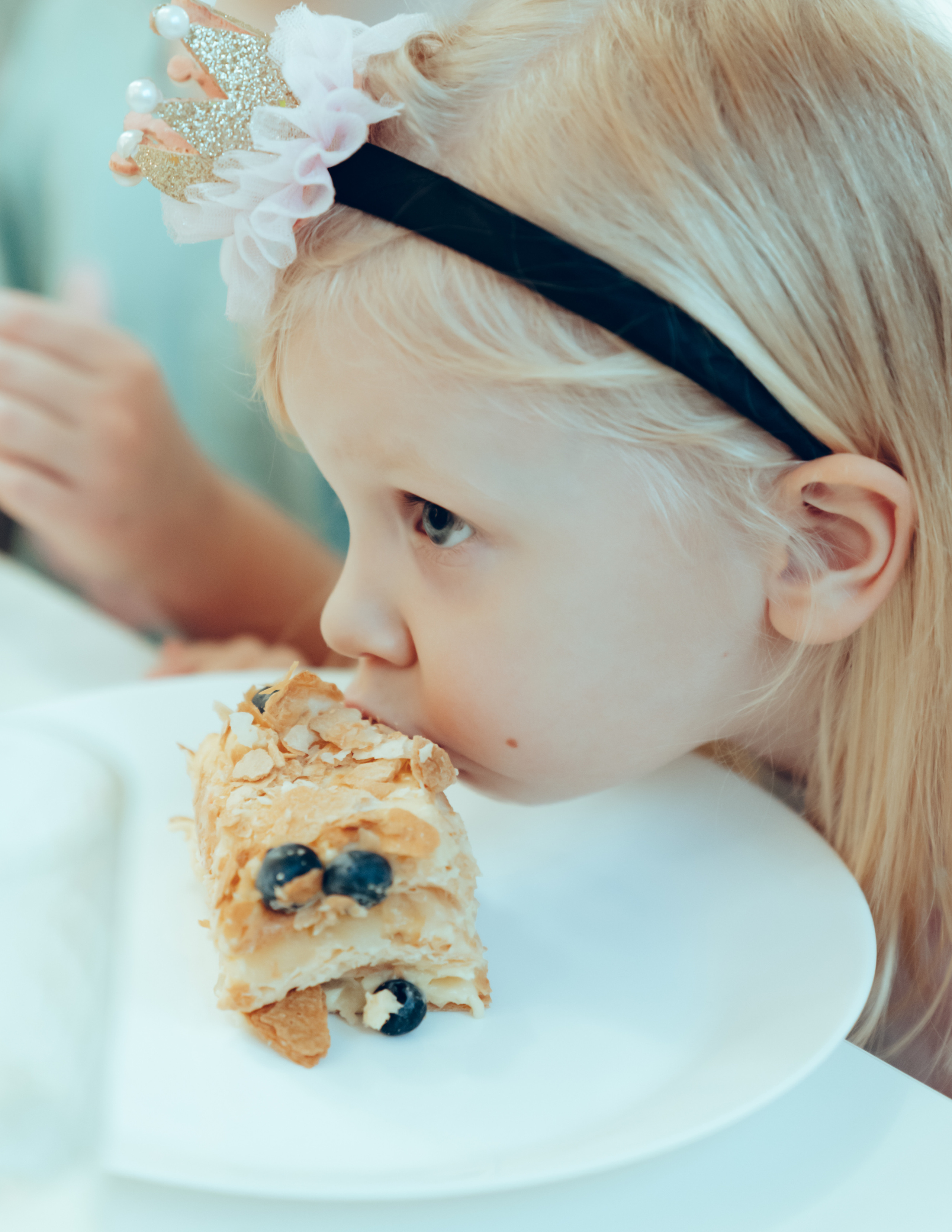 Happy Birthday. Чердачок. Ольга Гагуа. Портретный фотограф. Москва