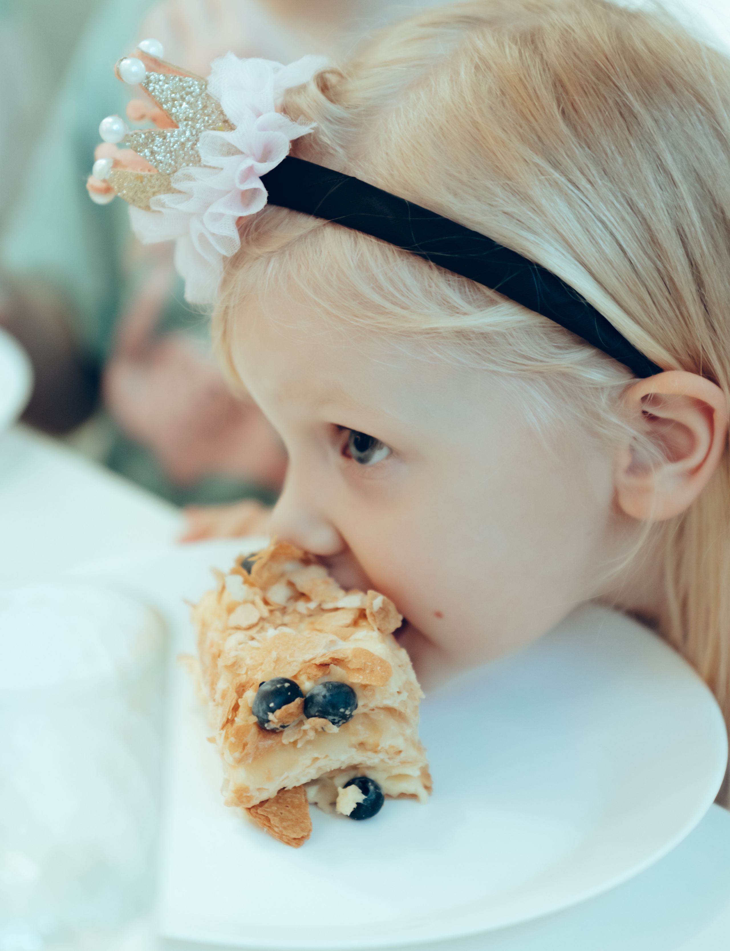 Happy Birthday. Чердачок. Ольга Гагуа. Портретный фотограф. Москва