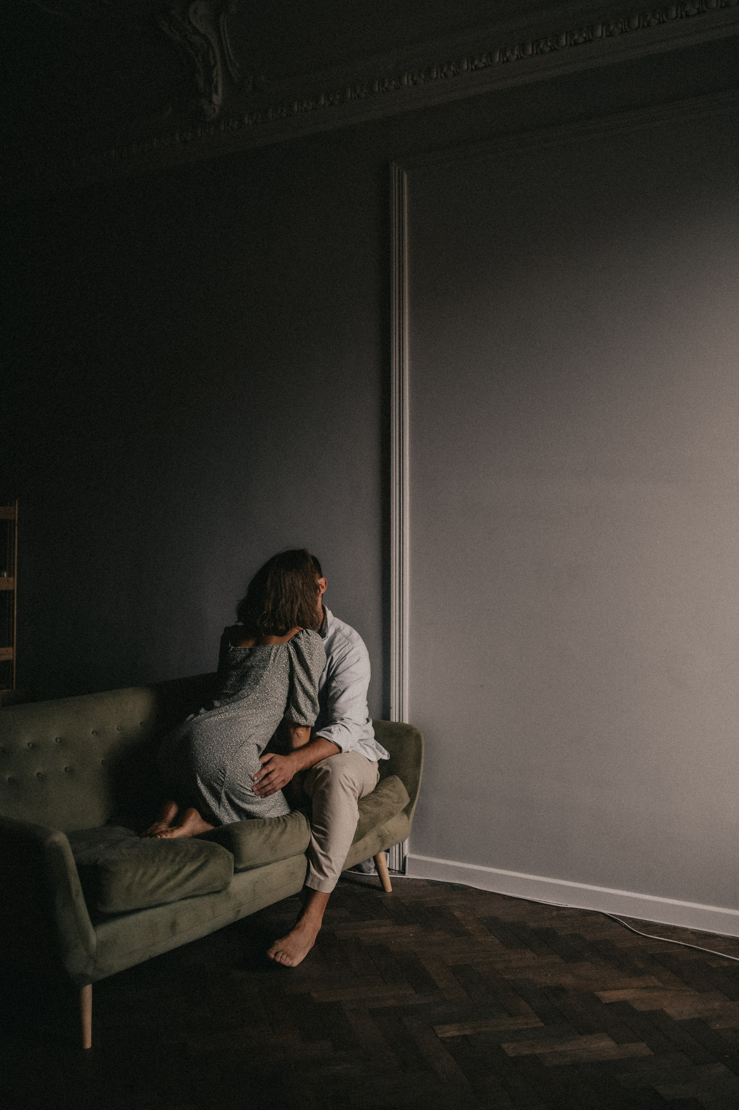 Лавстори в питерской студии. Семейный и свадебный lifestyle-фотограф в Москве Мария Петрова