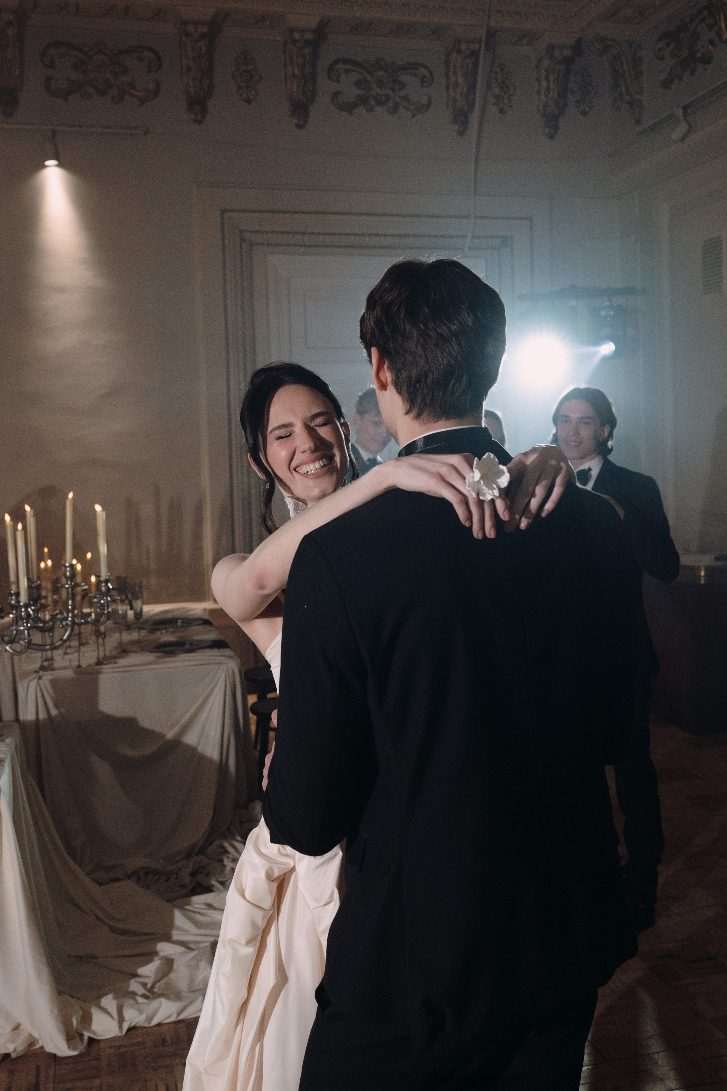 Свадебная фотосессия в Москве. Свадебный фотограф в Москве Дина Виннер