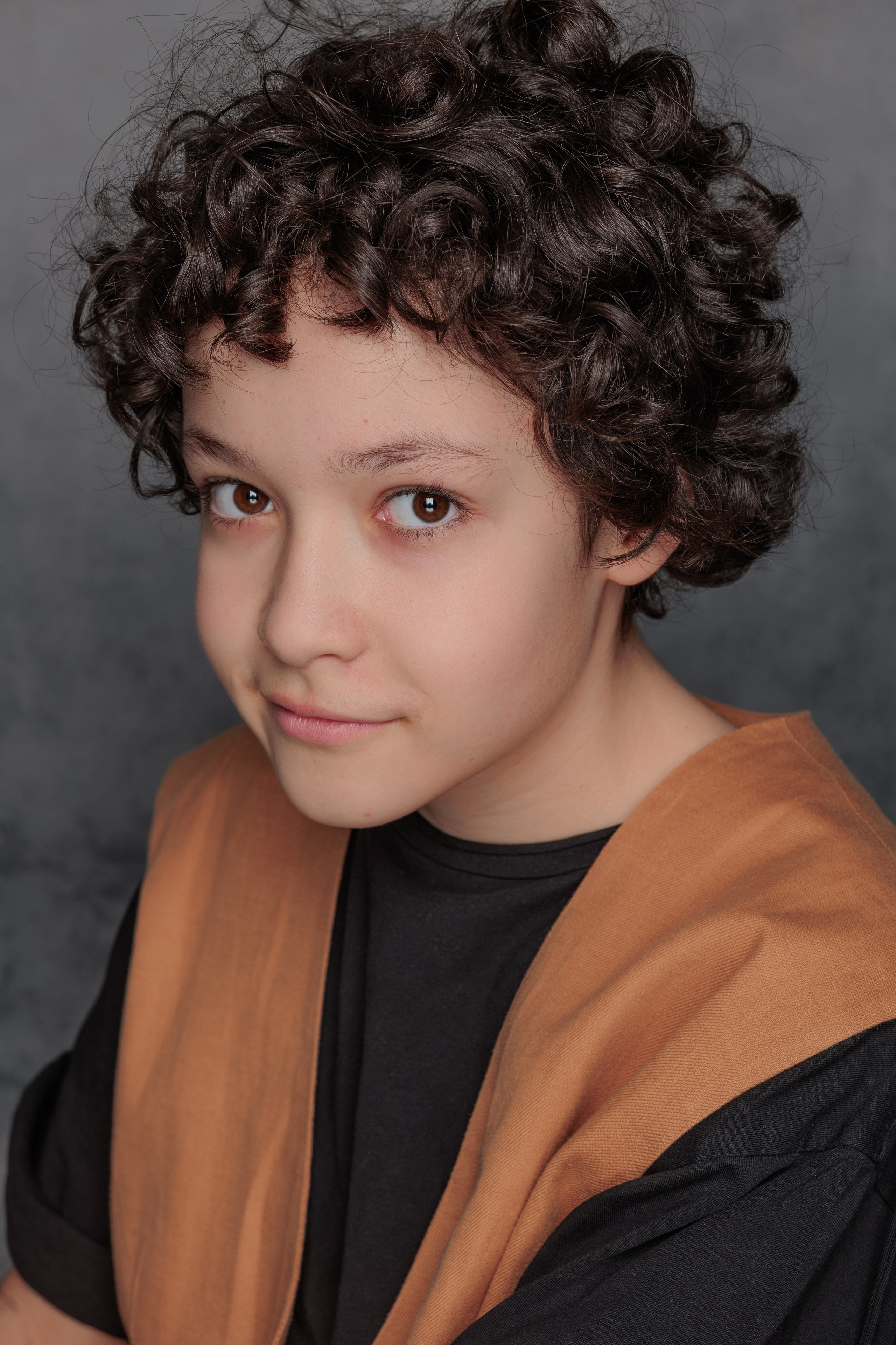 ЛЕОН. Я фотограф из Москвы к Вашим услугам