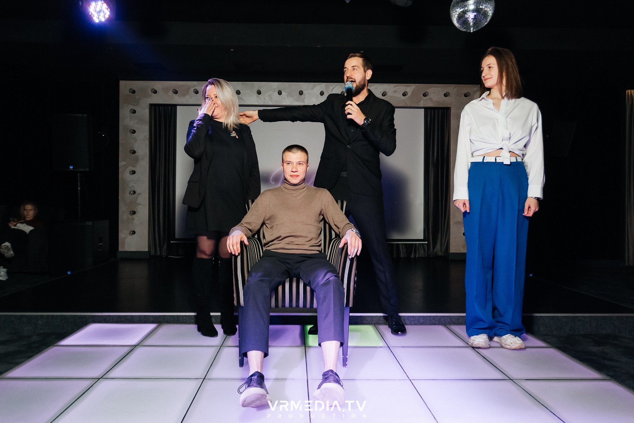 Выходные в караоке-баре «Volna»