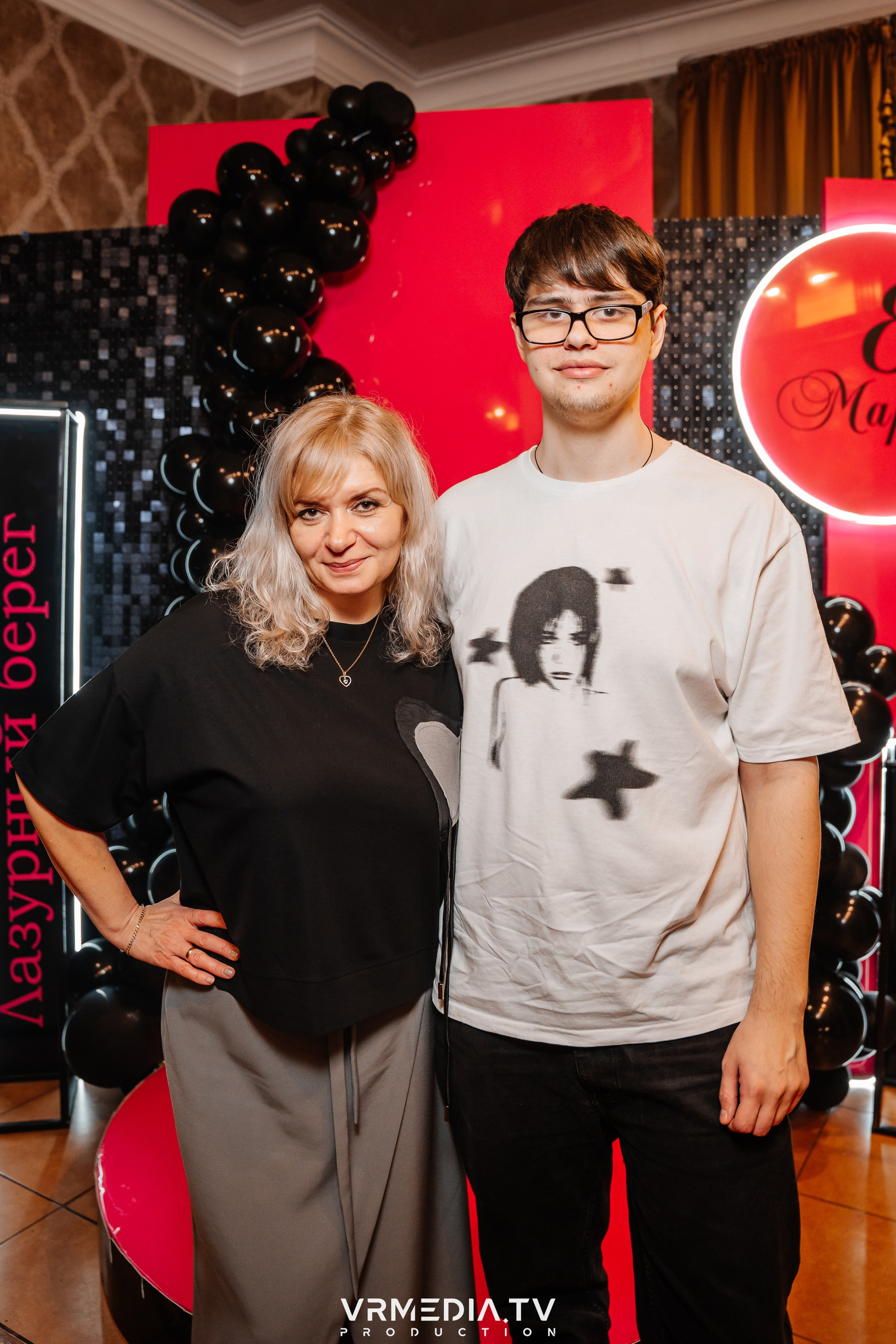 Международный женский день в ресторане «Лазурный берег»