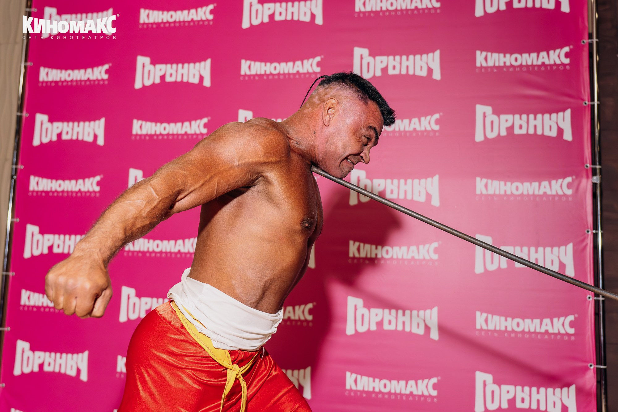 Репортажная съемка встречи актера со зрителями. Свадебный и репортажный фотограф в Ярославле Евгений Сальников