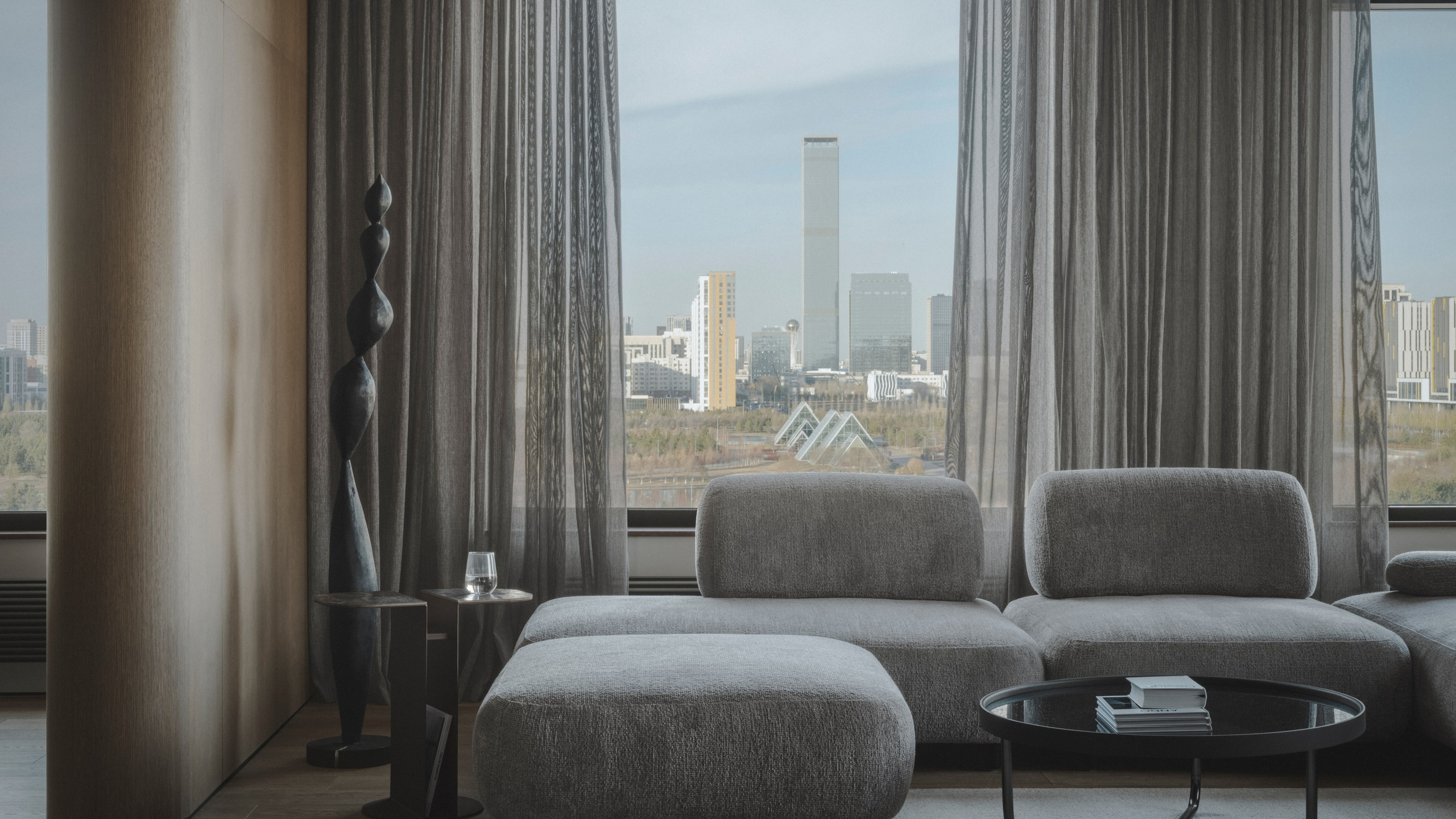 Фотосъёмка для дизайнера интерьера. Роман Якунин — интерьерный фотограф в Алматы