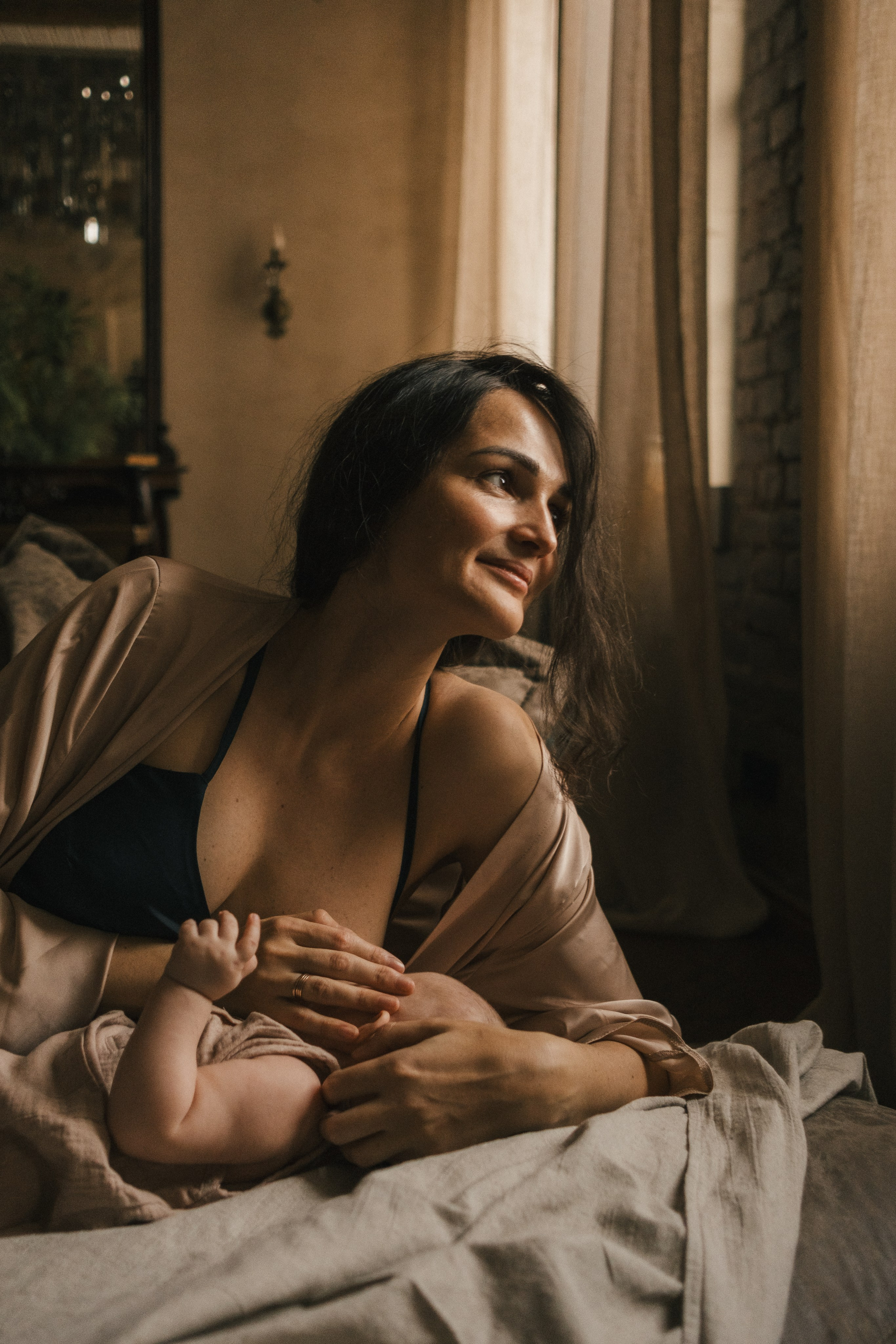 Мама и малыш. Питерское утро Светы и Мироши. Фотограф в Москве (готова приехать к вам в город)