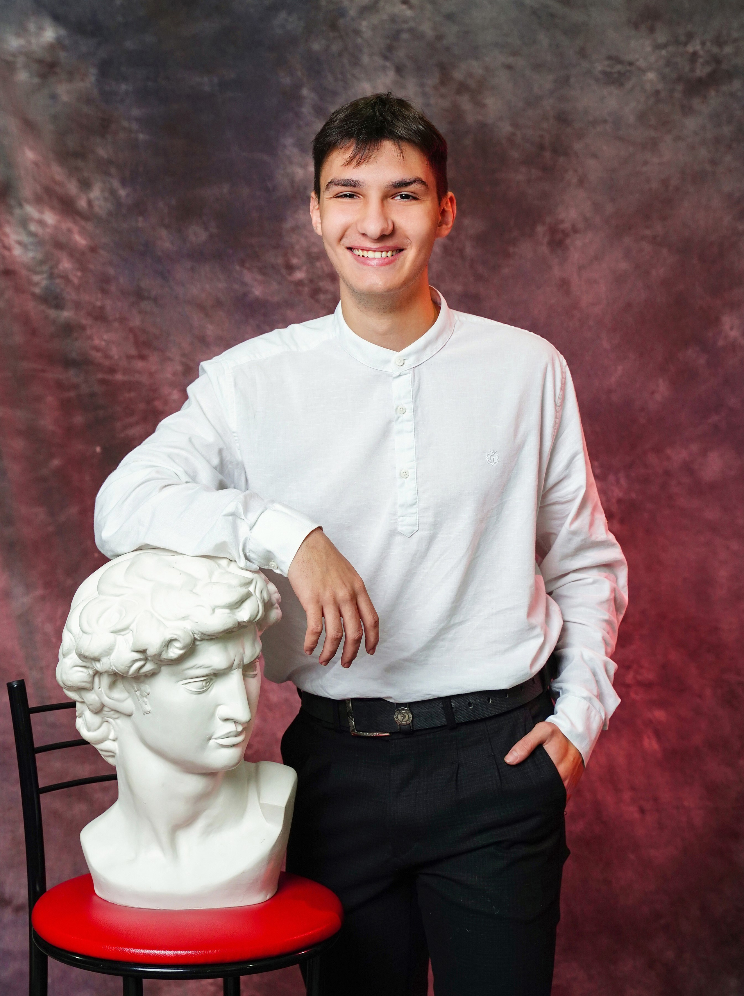 Портреты старшие классы. MEMENTO.Выпускные альбомы, школьные, юбилейные и другие книги. Ростов-на-Дону