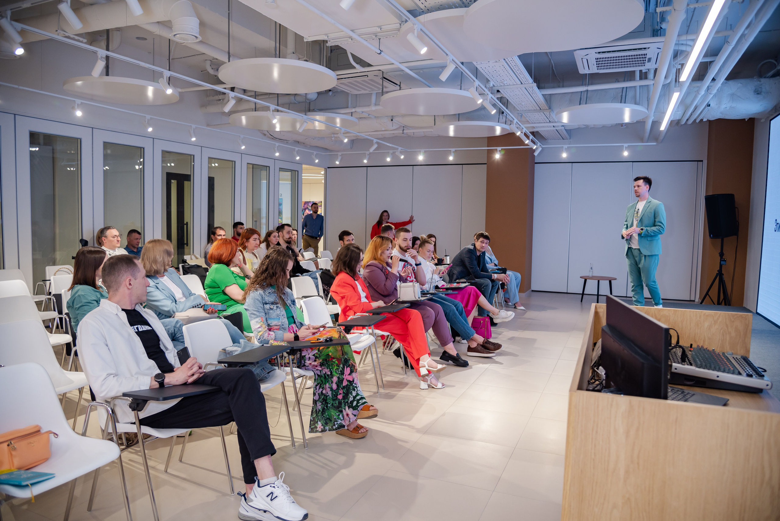 Форум бизнес сообщества. Фотограф Галина Нестерова