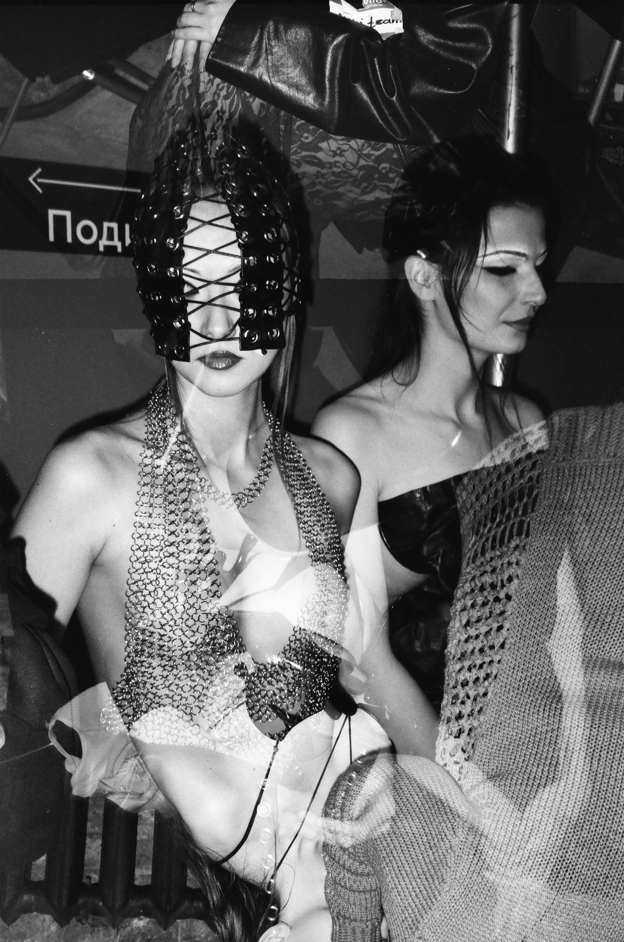 Fashion week 24 (Kodak 35 mm). Home