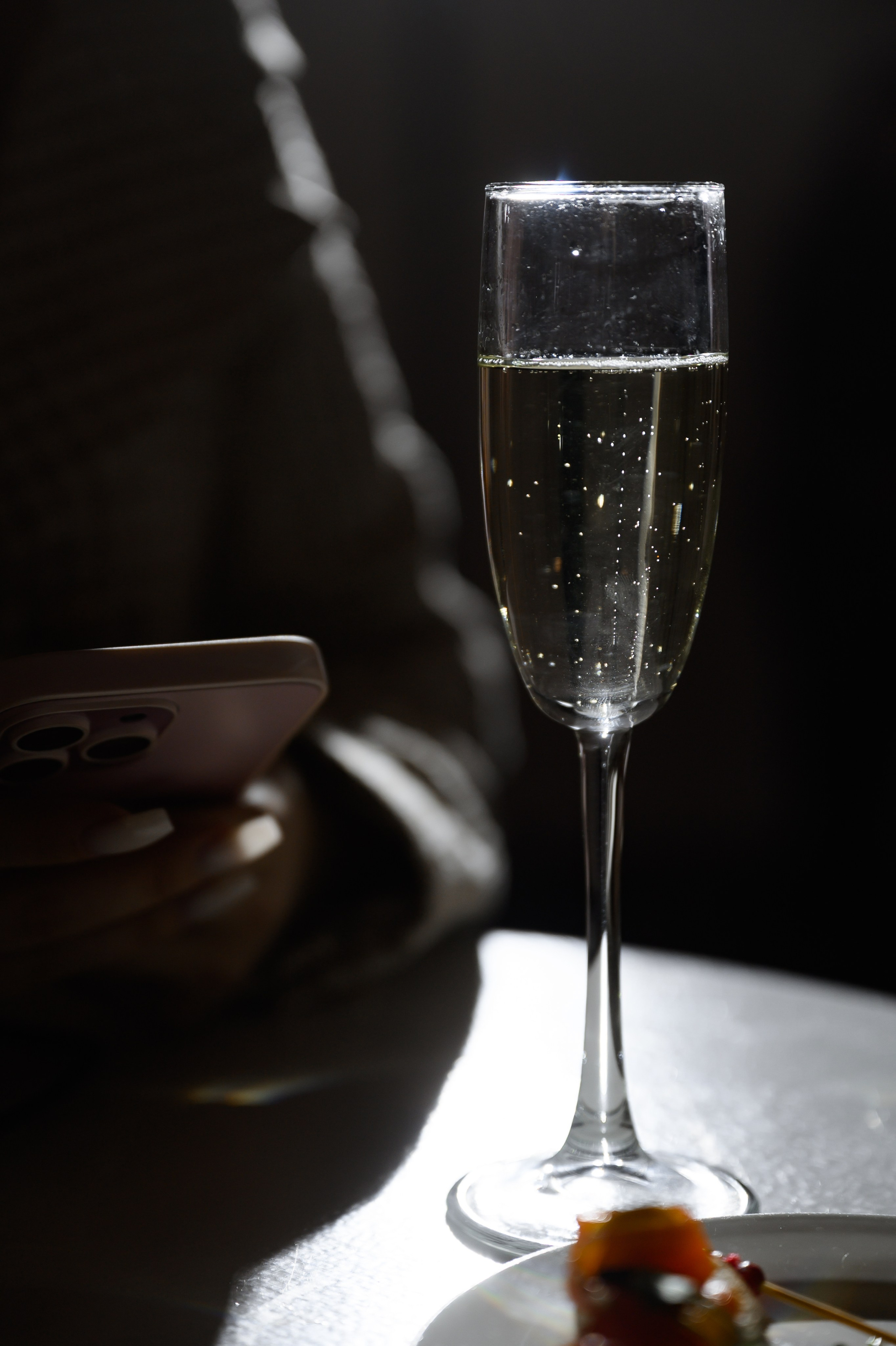 12.11.2024. RETOUCH-HOUSE