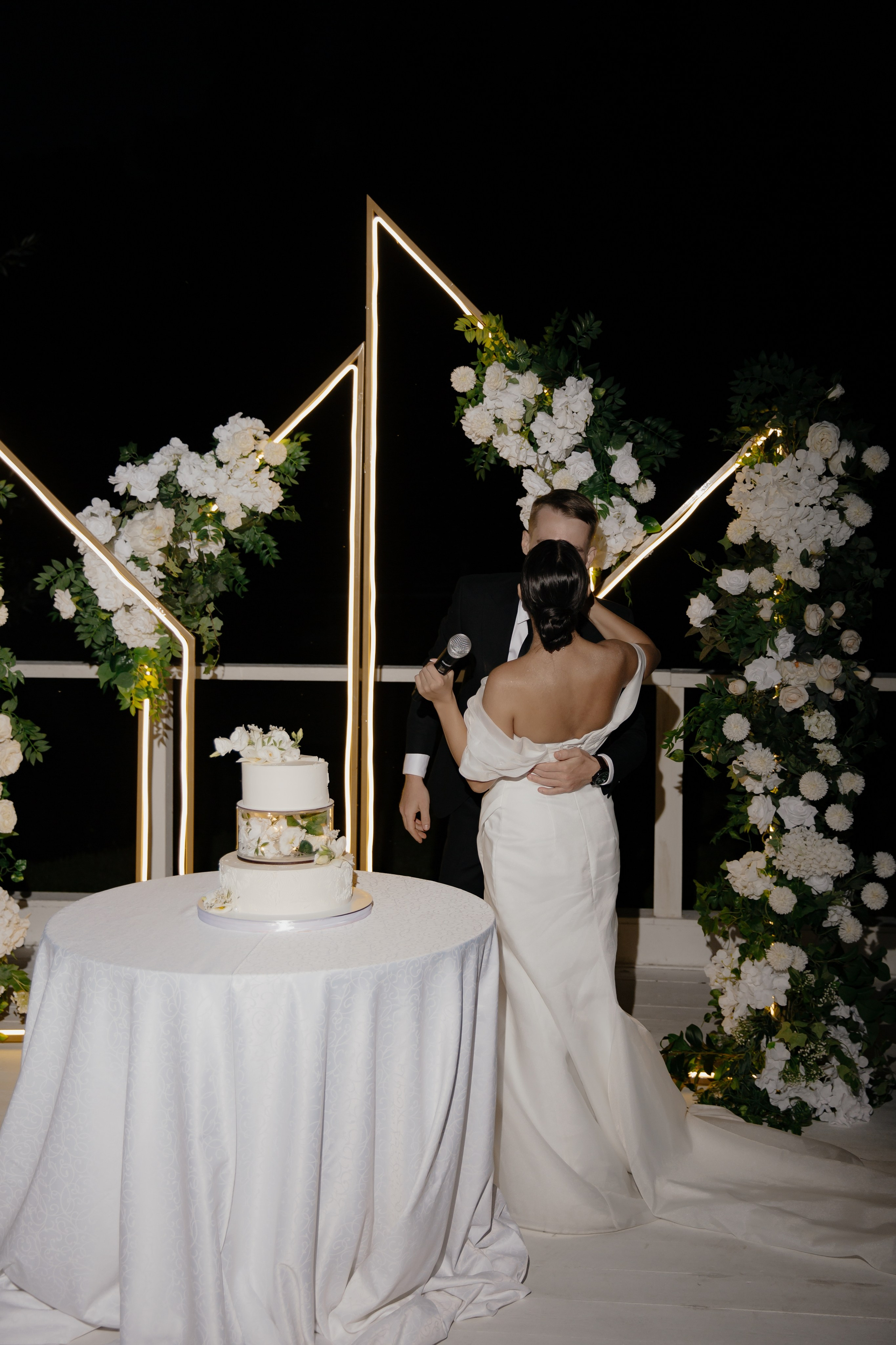 31.08.2024. RETOUCH-HOUSE