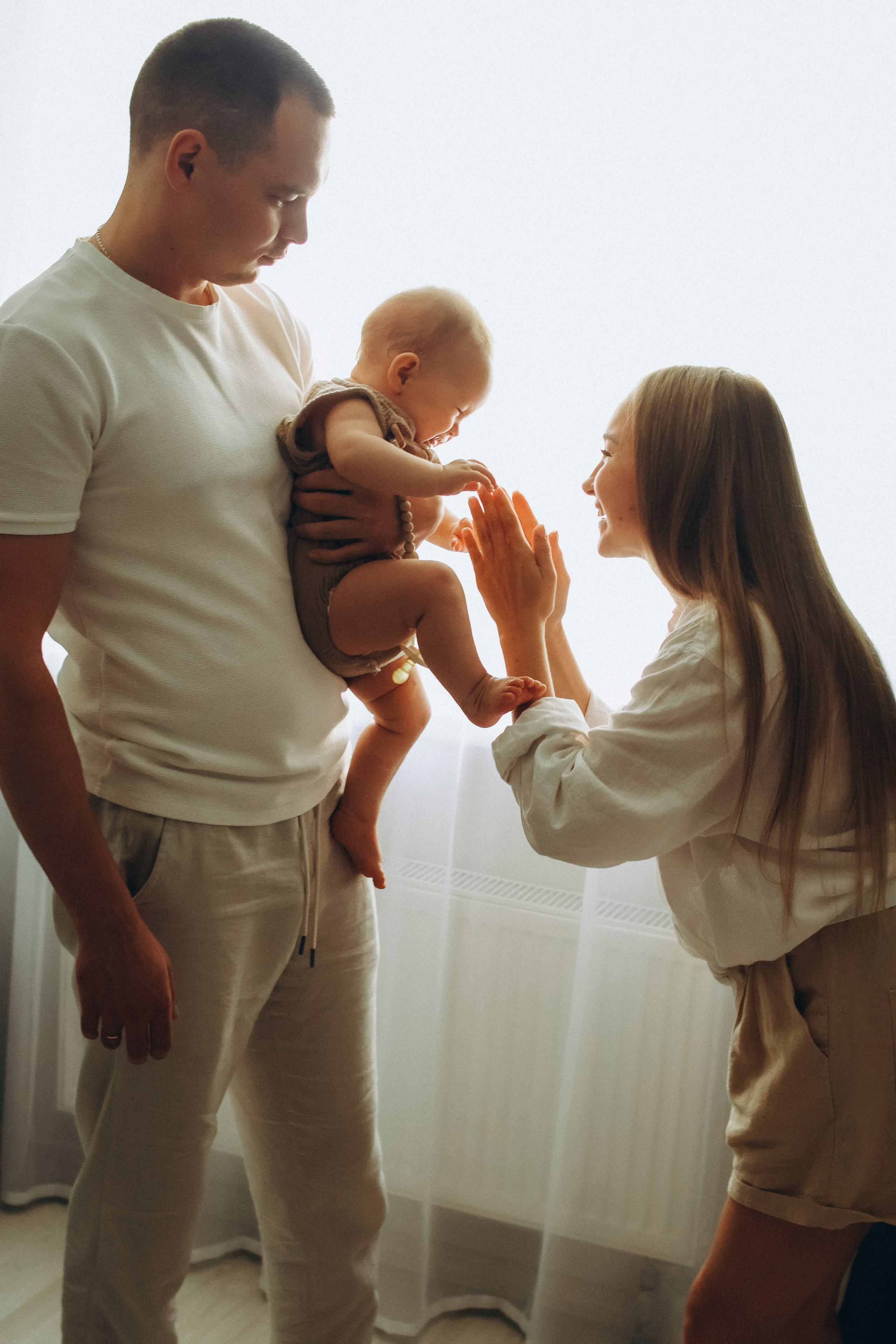 Артур, Эльза и Мирослава. Phbyadel.wfolio.pro