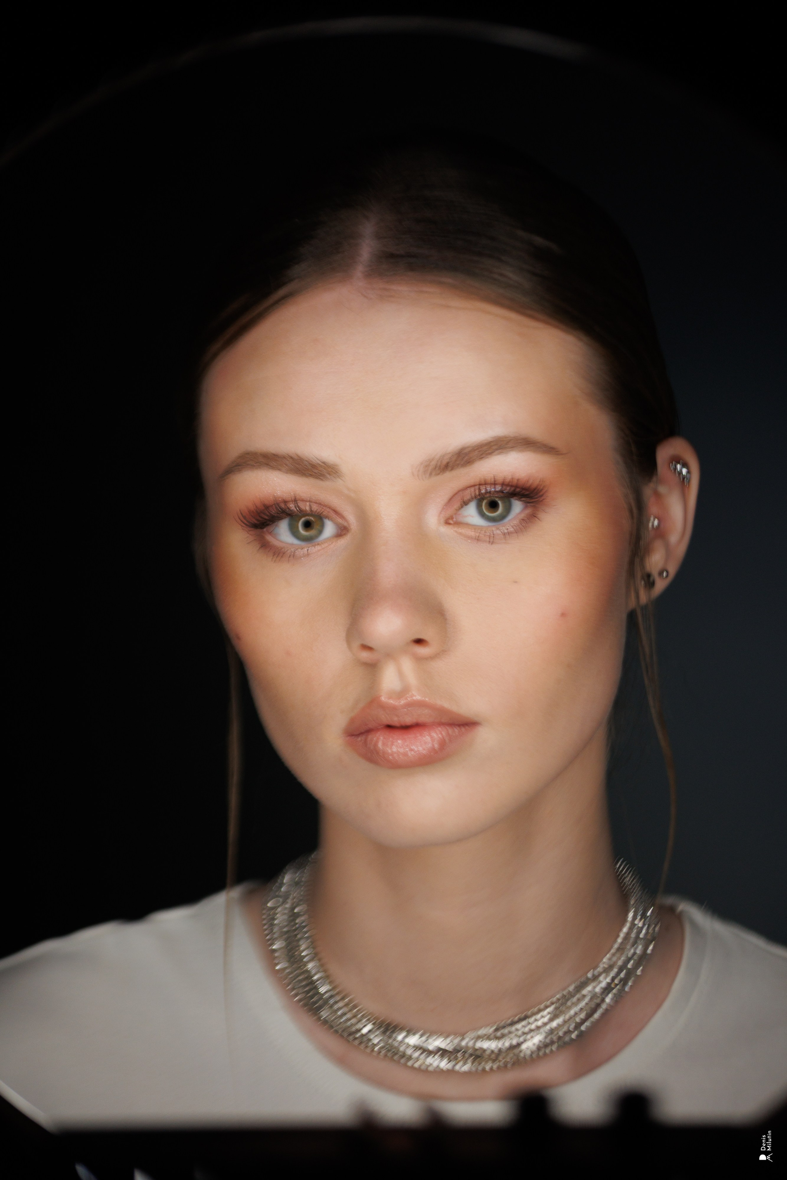 У Иры. Портретный фотограф Денис Милютин