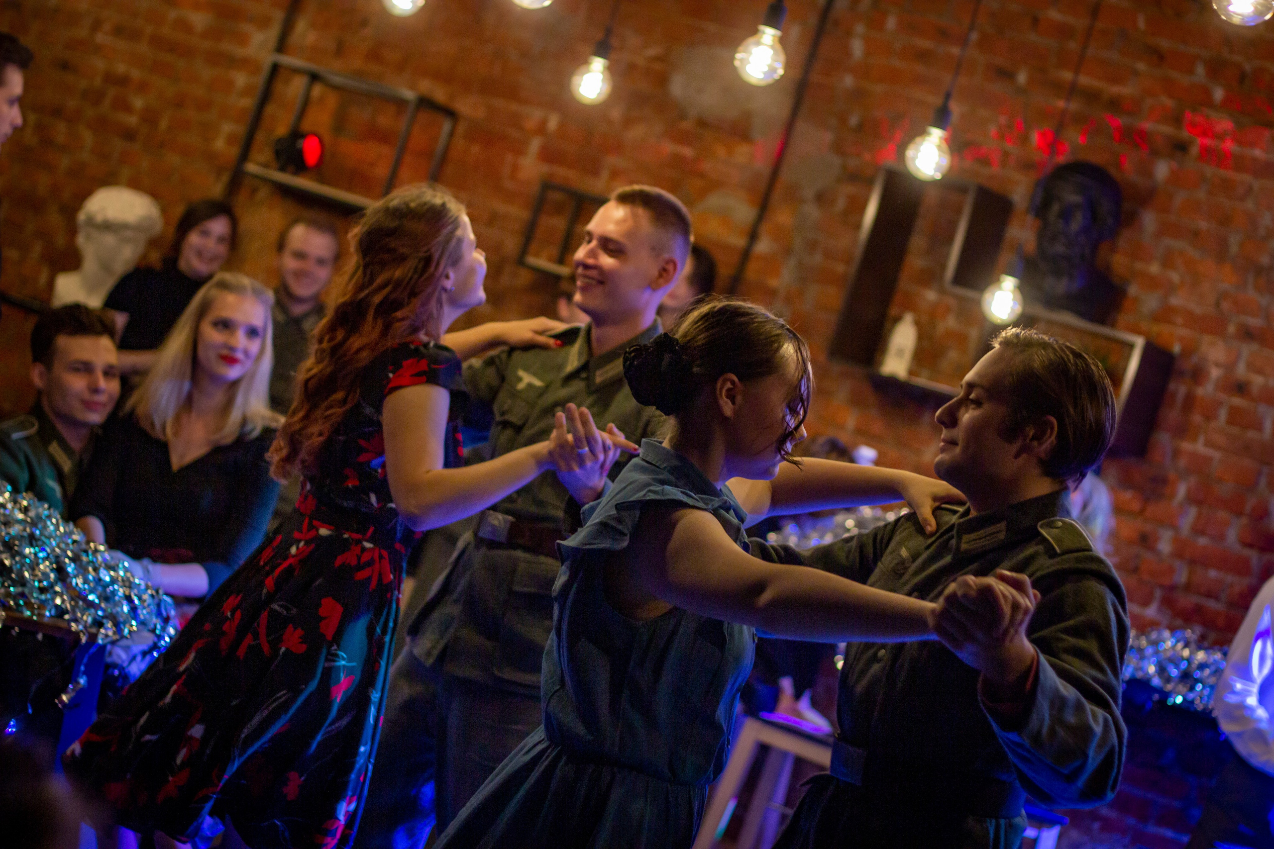 Фоторепортаж для Агит-бригады. Портретный и репортажный фотограф в Москве Кира Елинова