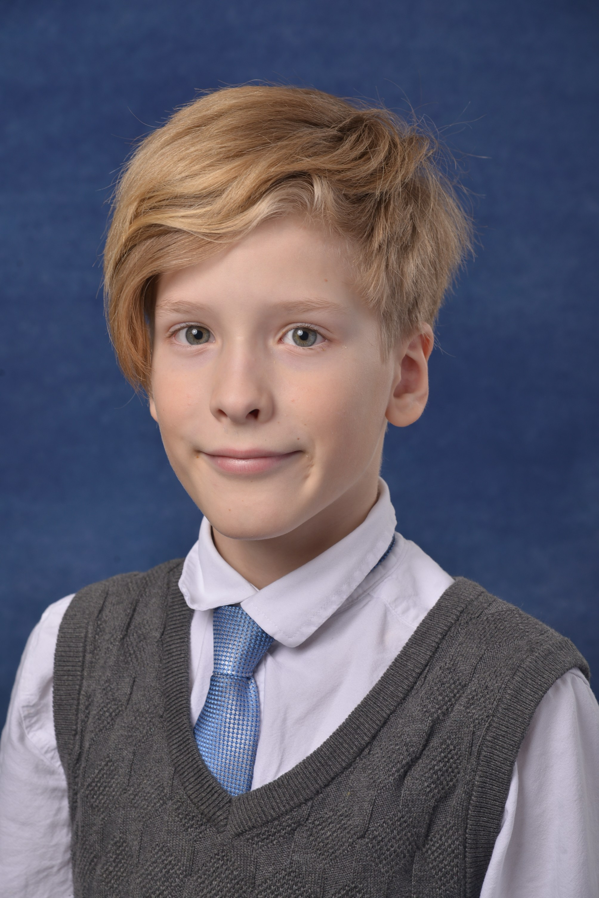 Портреты для выпускных альбомов. Фотограф в Санкт-Петербурге Артем Михайлов