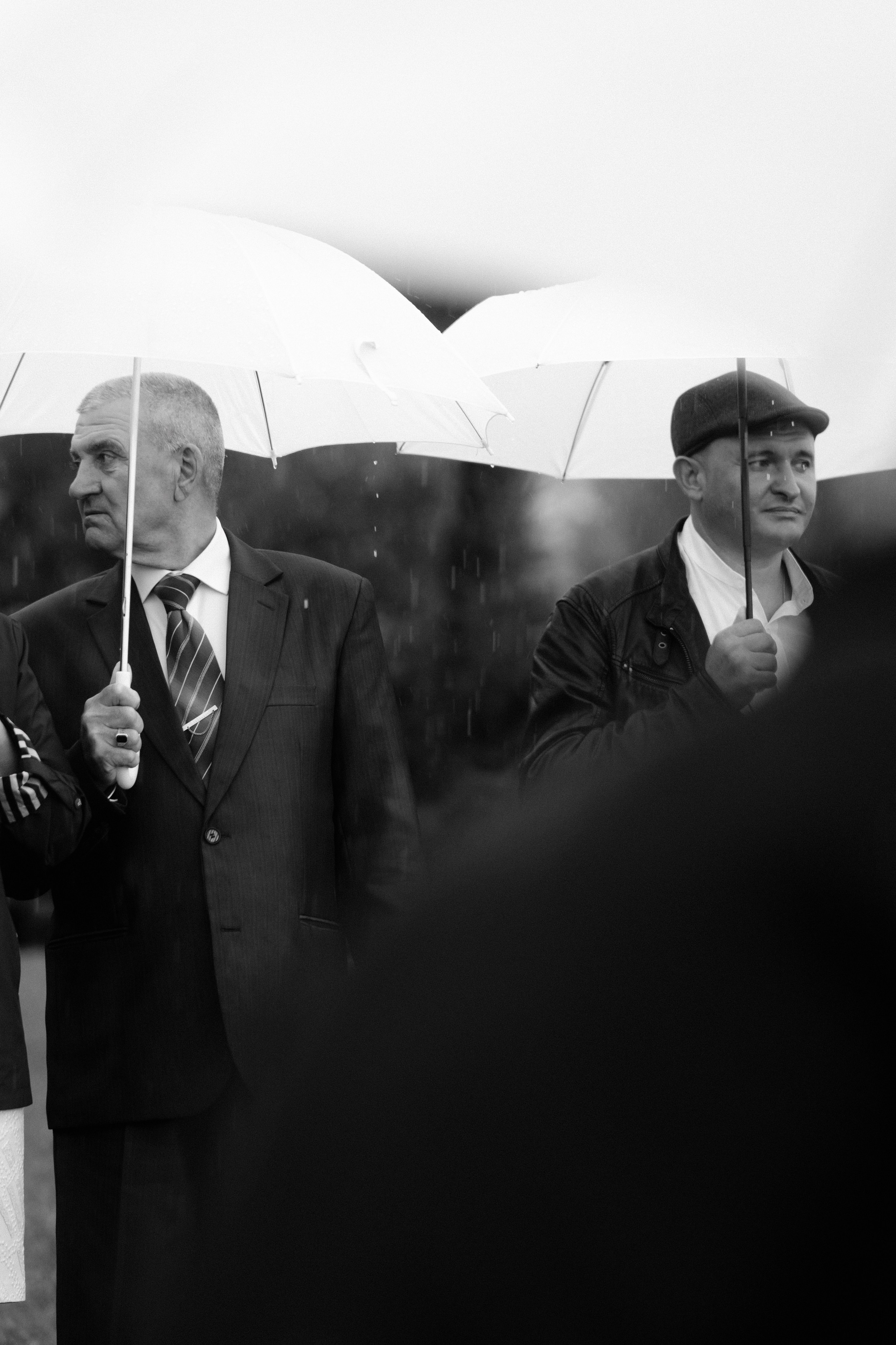 Влад и Лиза — дождь. Фотограф Кирилл Бабий