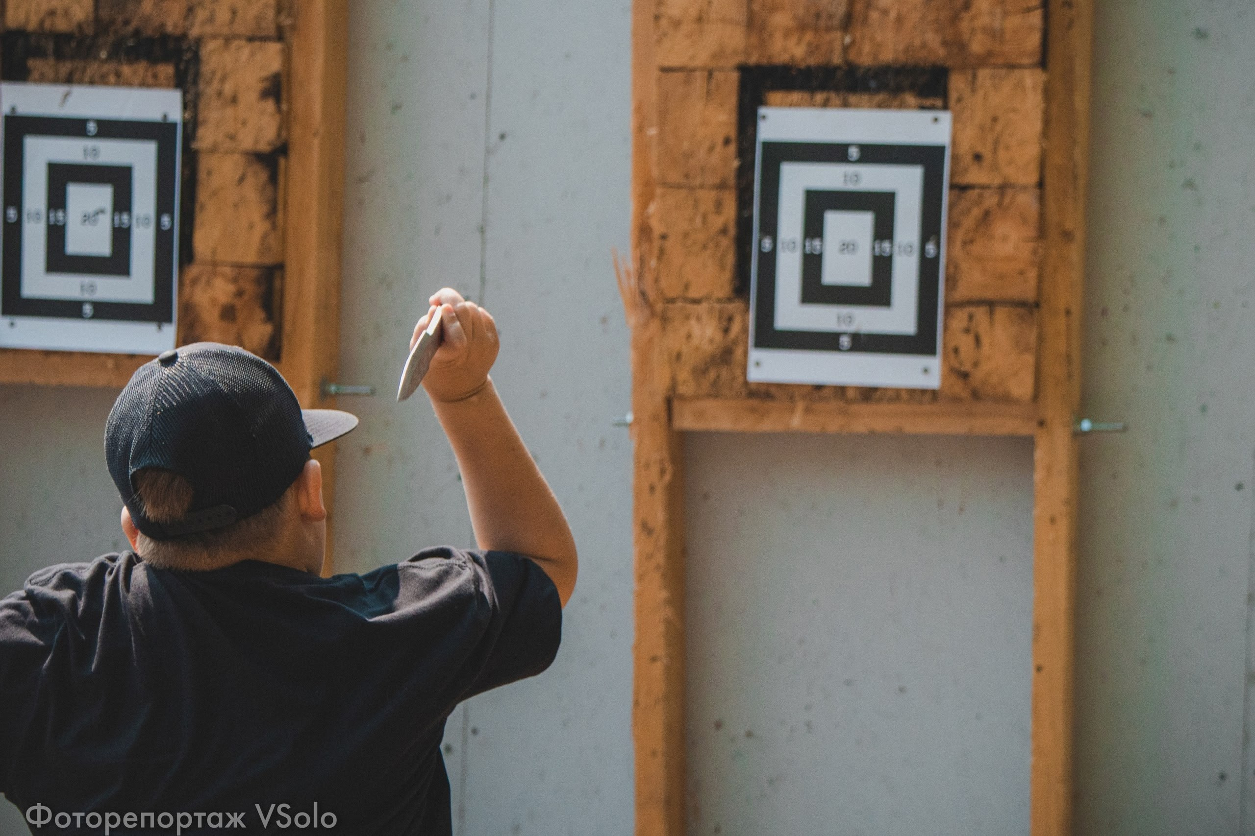 Метание ножа 