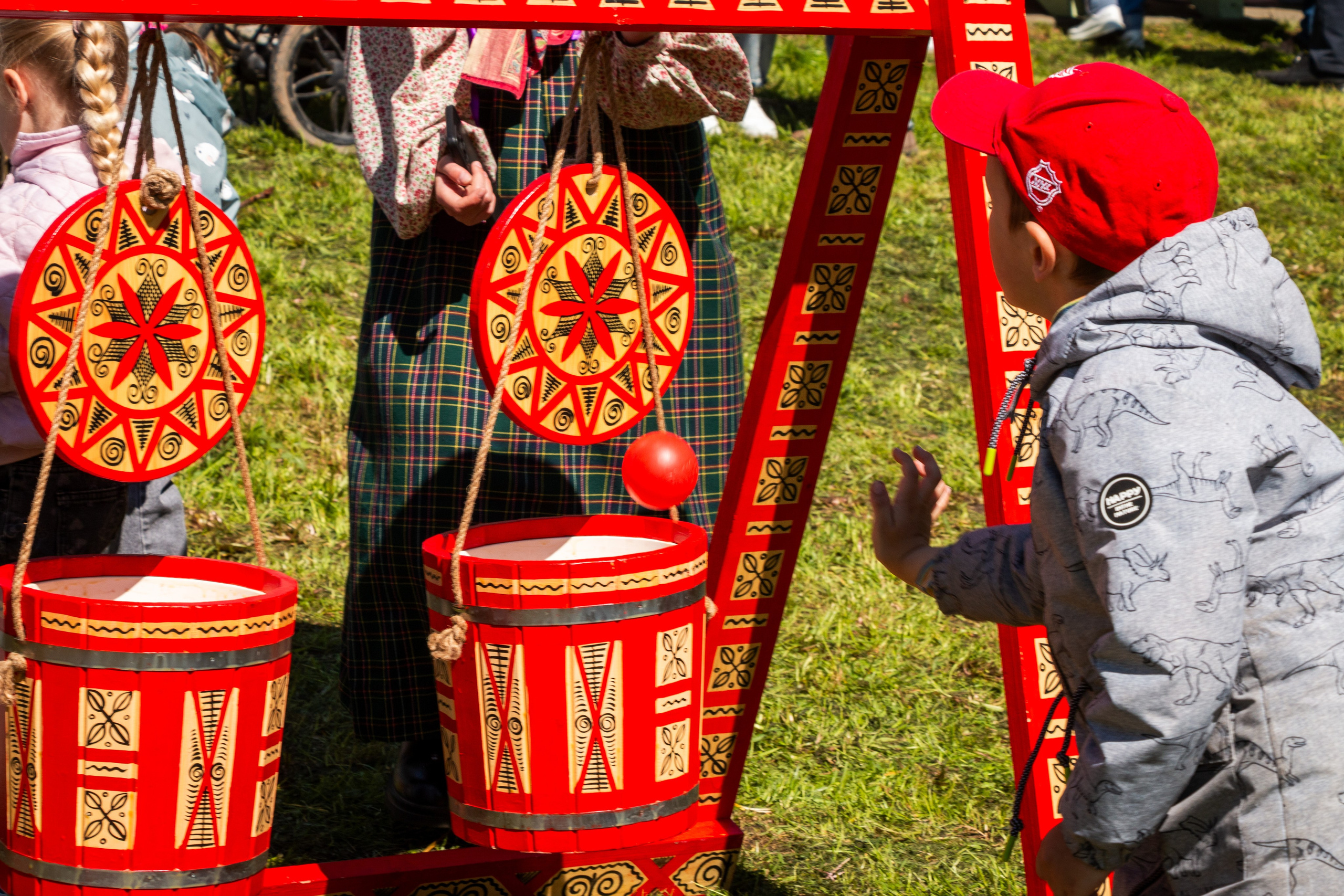 Никольская ярмарка. Кудымкар 2025. Олег Романов. Мастер фото по спорту