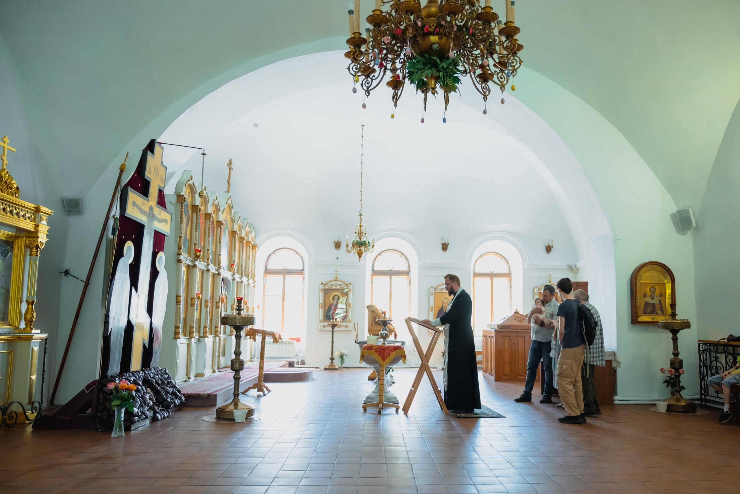 Свадьба, роспись в ЗАГСе, венчание, крещение, выписка из роддома — фотосъёмка. Визуальная упаковка брендов и проектов через фото и видеопроизводство