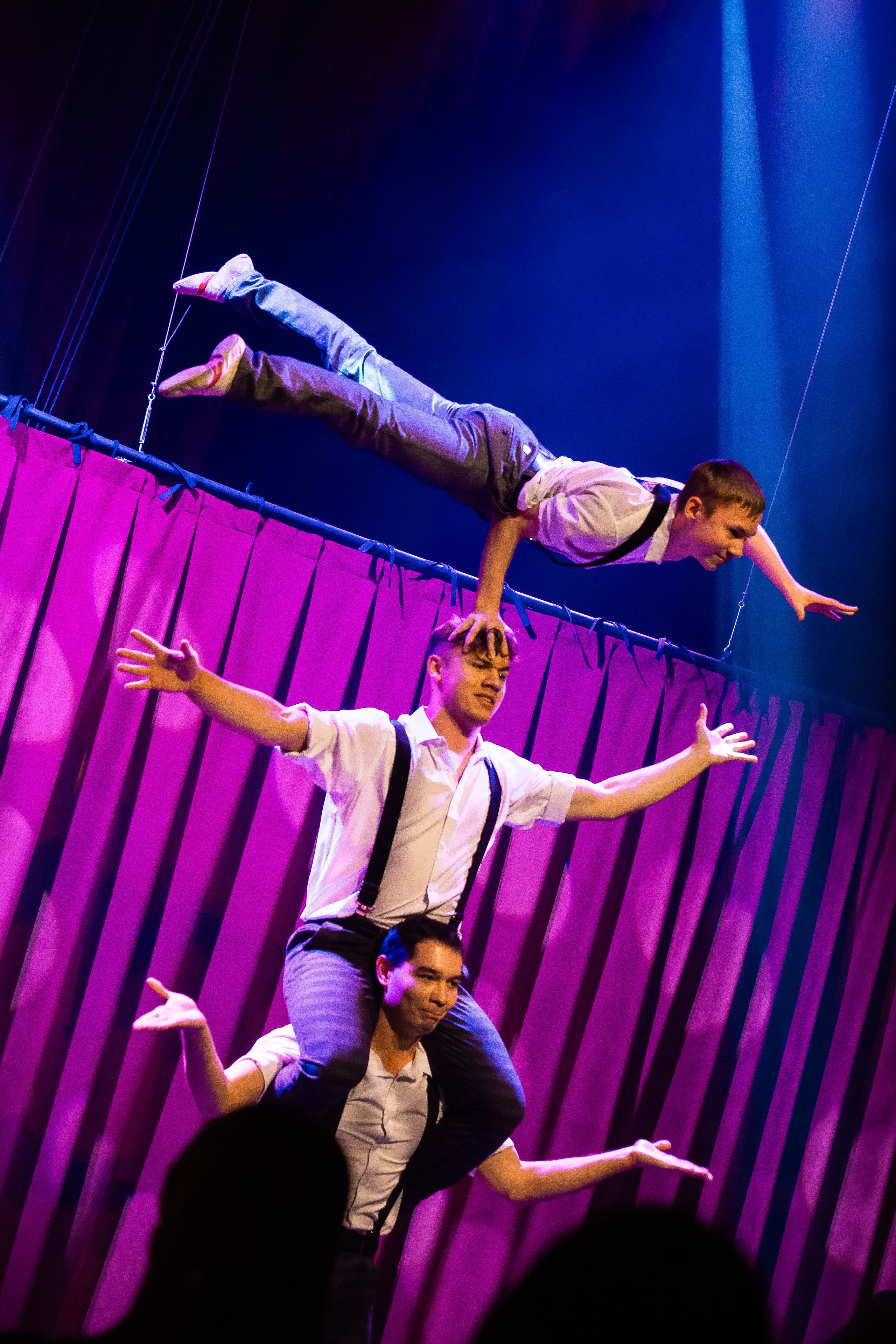 Цирковое шоу. Видеограф Добромыслов