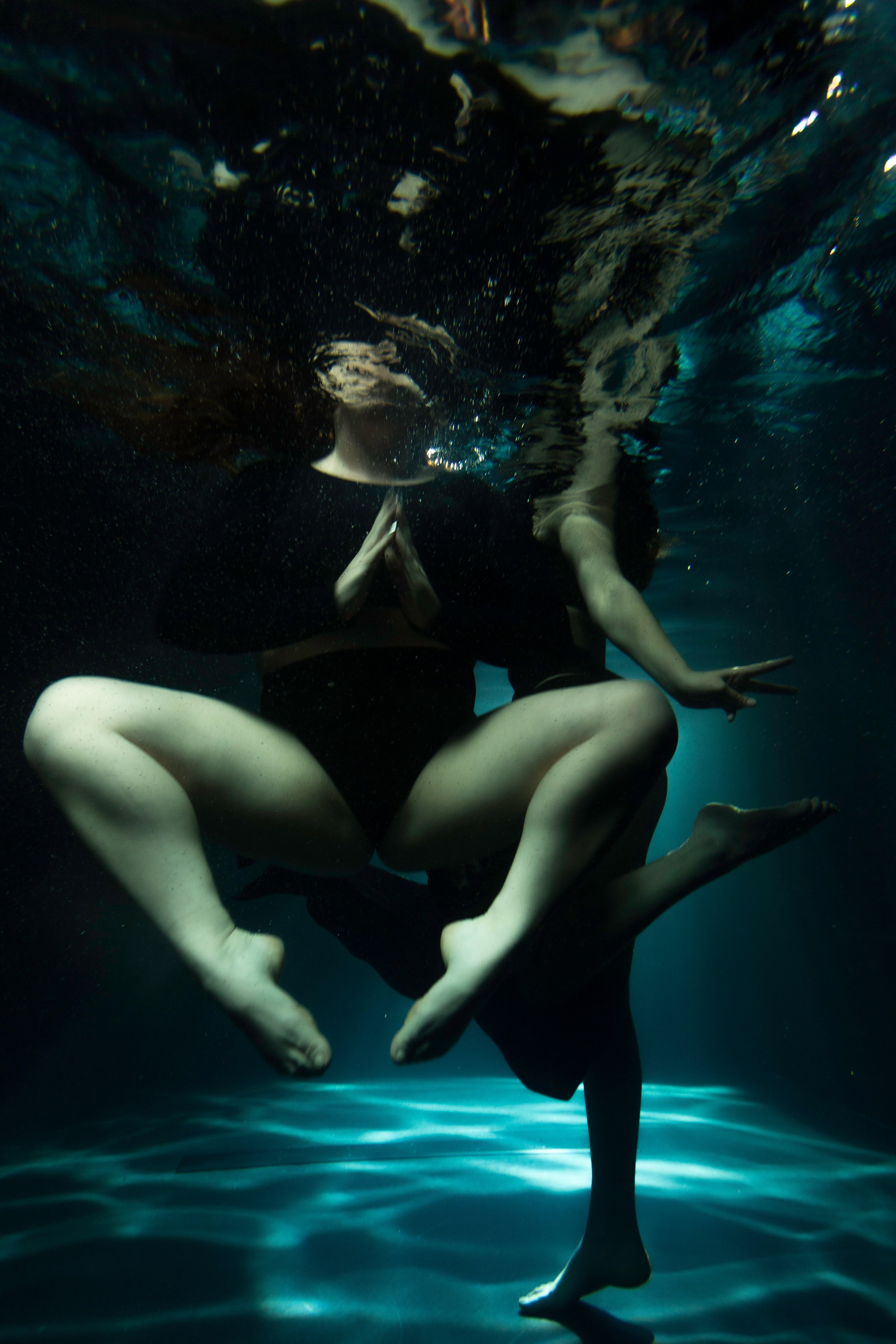 Света и Яна