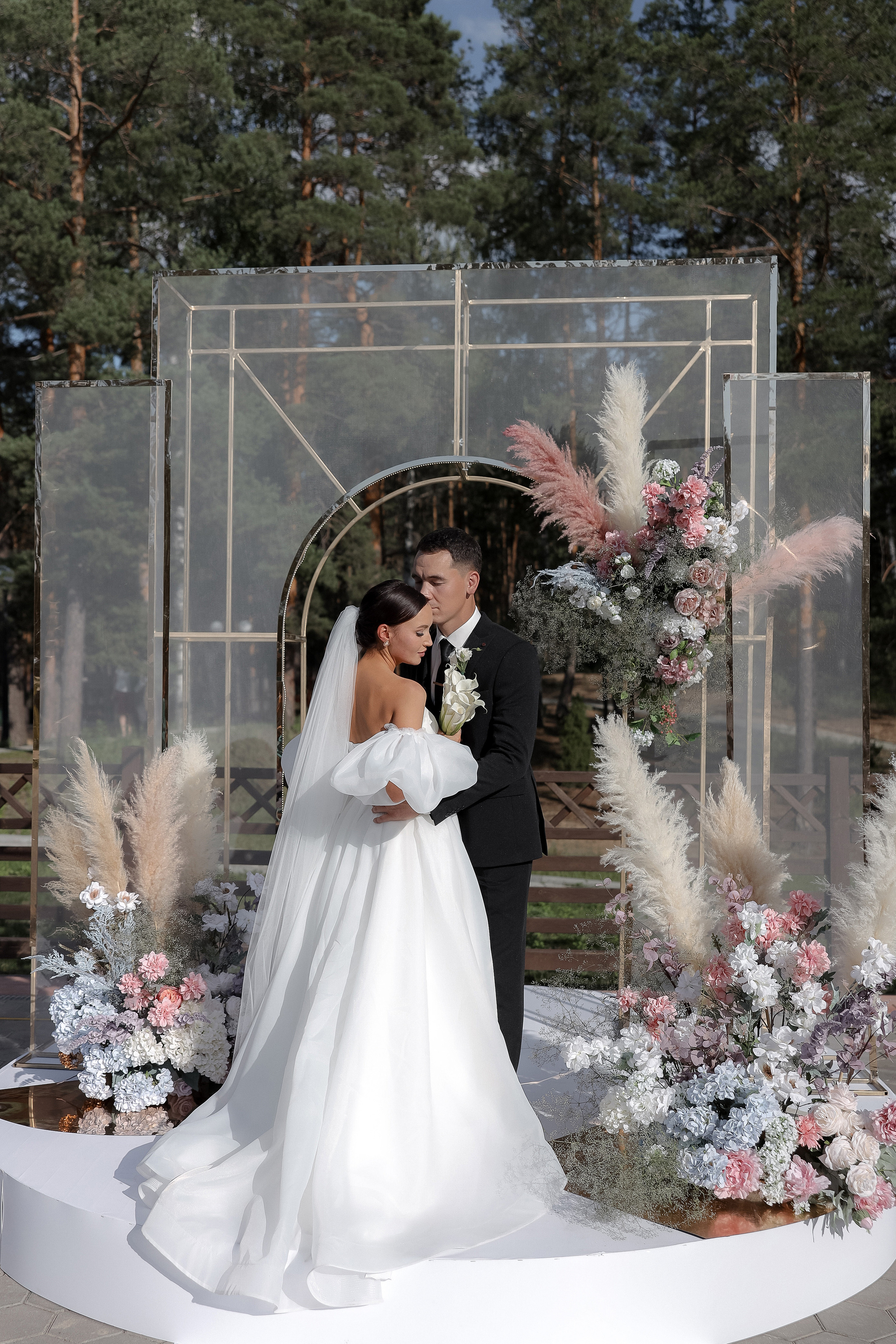 Виктор и Виктория. Свадебный и репортажный фотограф в г. Чебоксары