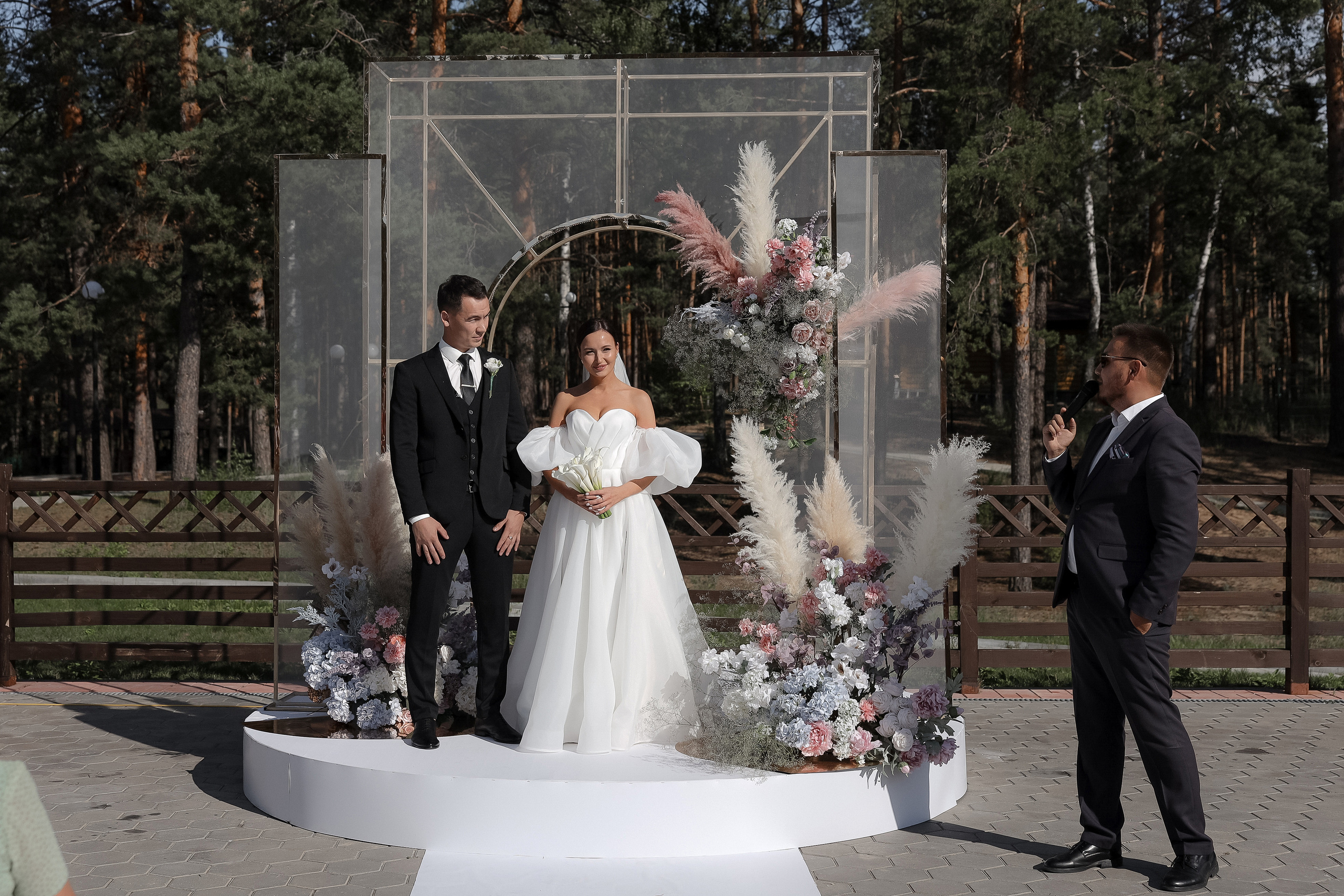 Виктор и Виктория. Свадебный и репортажный фотограф в г. Чебоксары