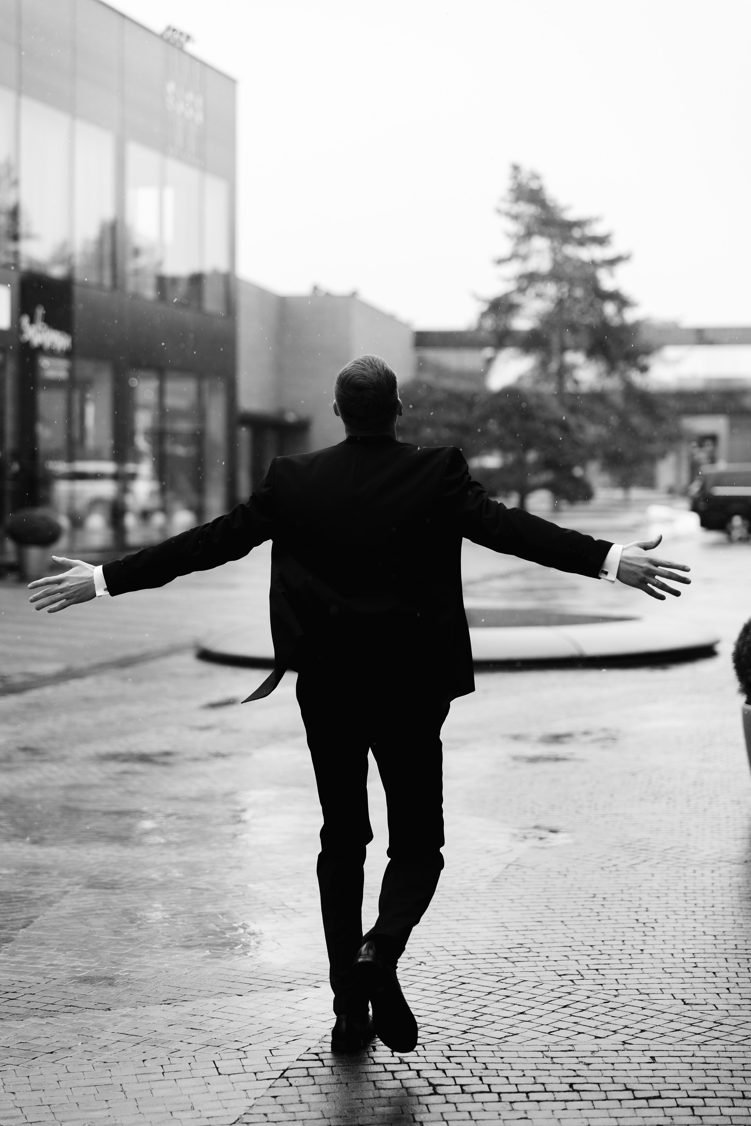 07.05.2024. RETOUCH-HOUSE