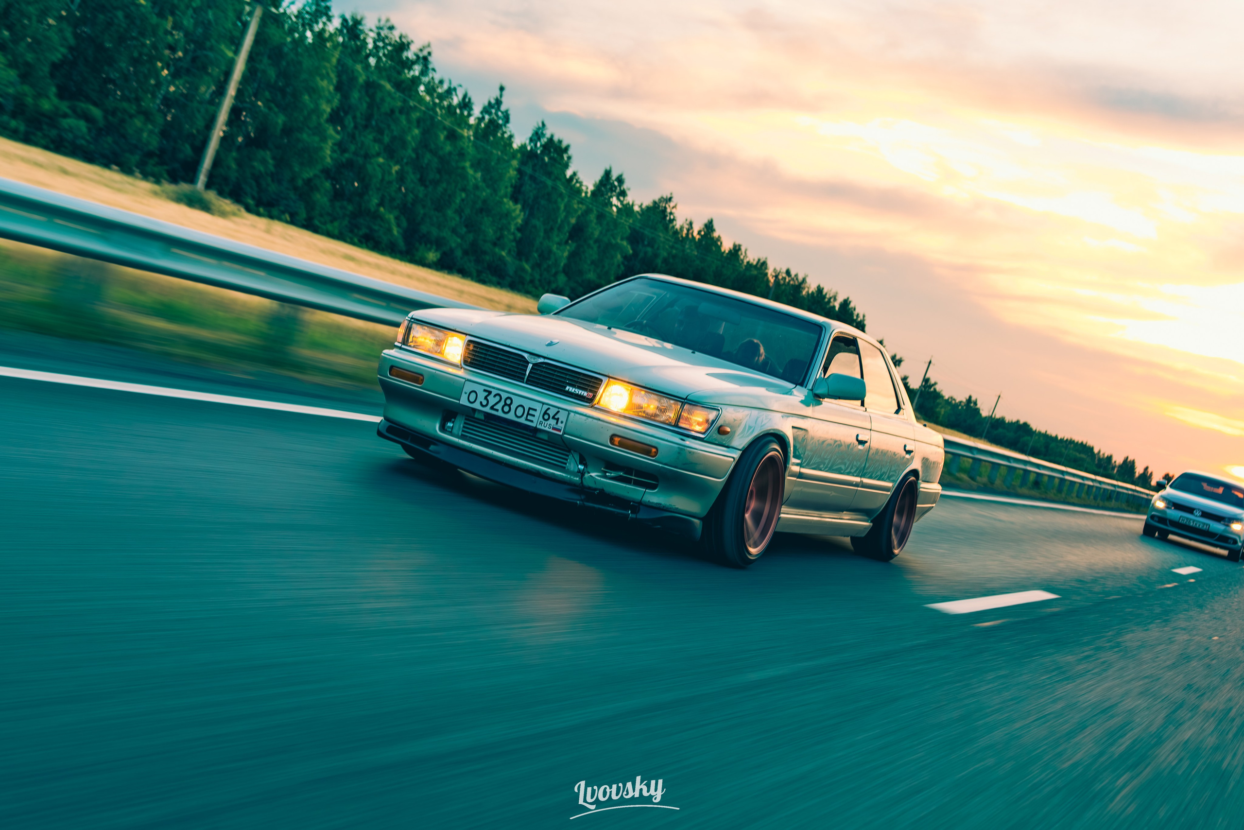 Supra X Laurel. Camera motor