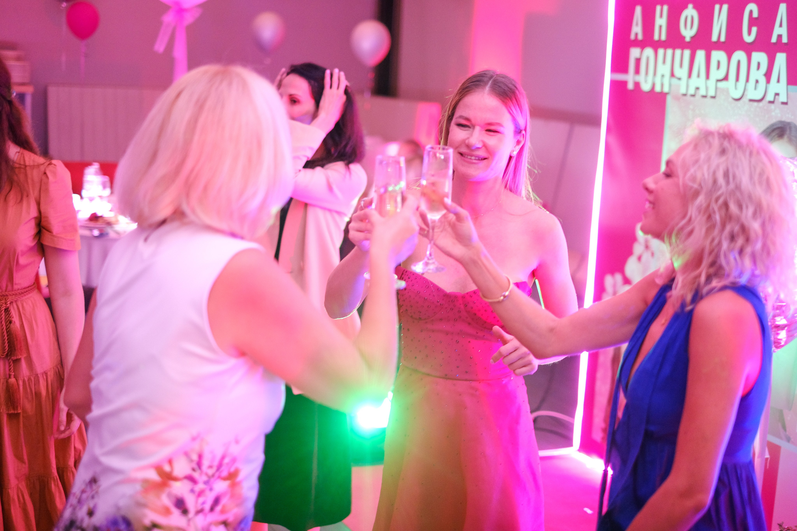 День рождения Анфисе 10. Семейный детский ньюборн фотограф в Москве Марта Петрова