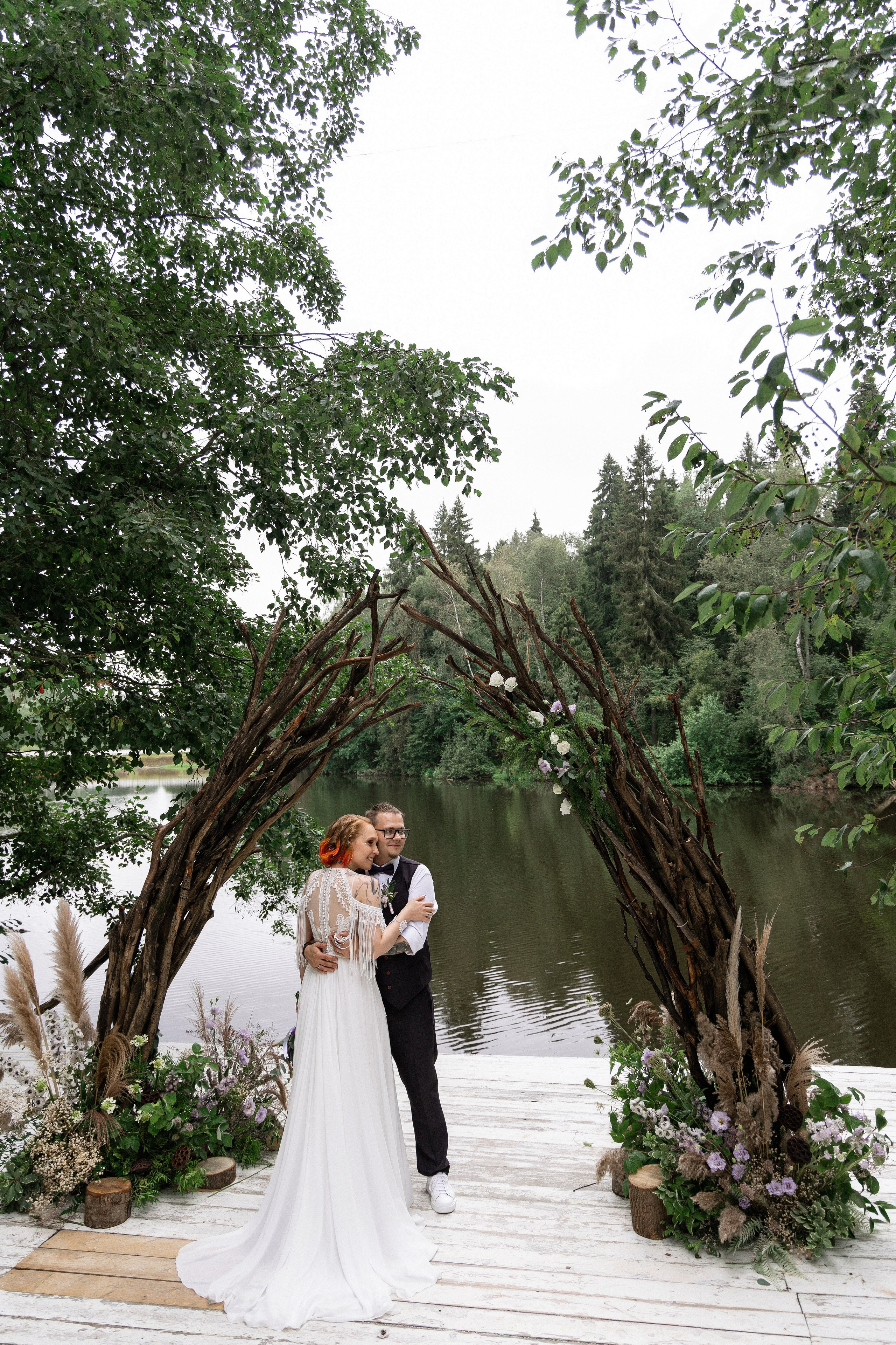 Свадебная церемония у воды. Свадебный фотограф и видеограф в Москве, Виктор Архилюк